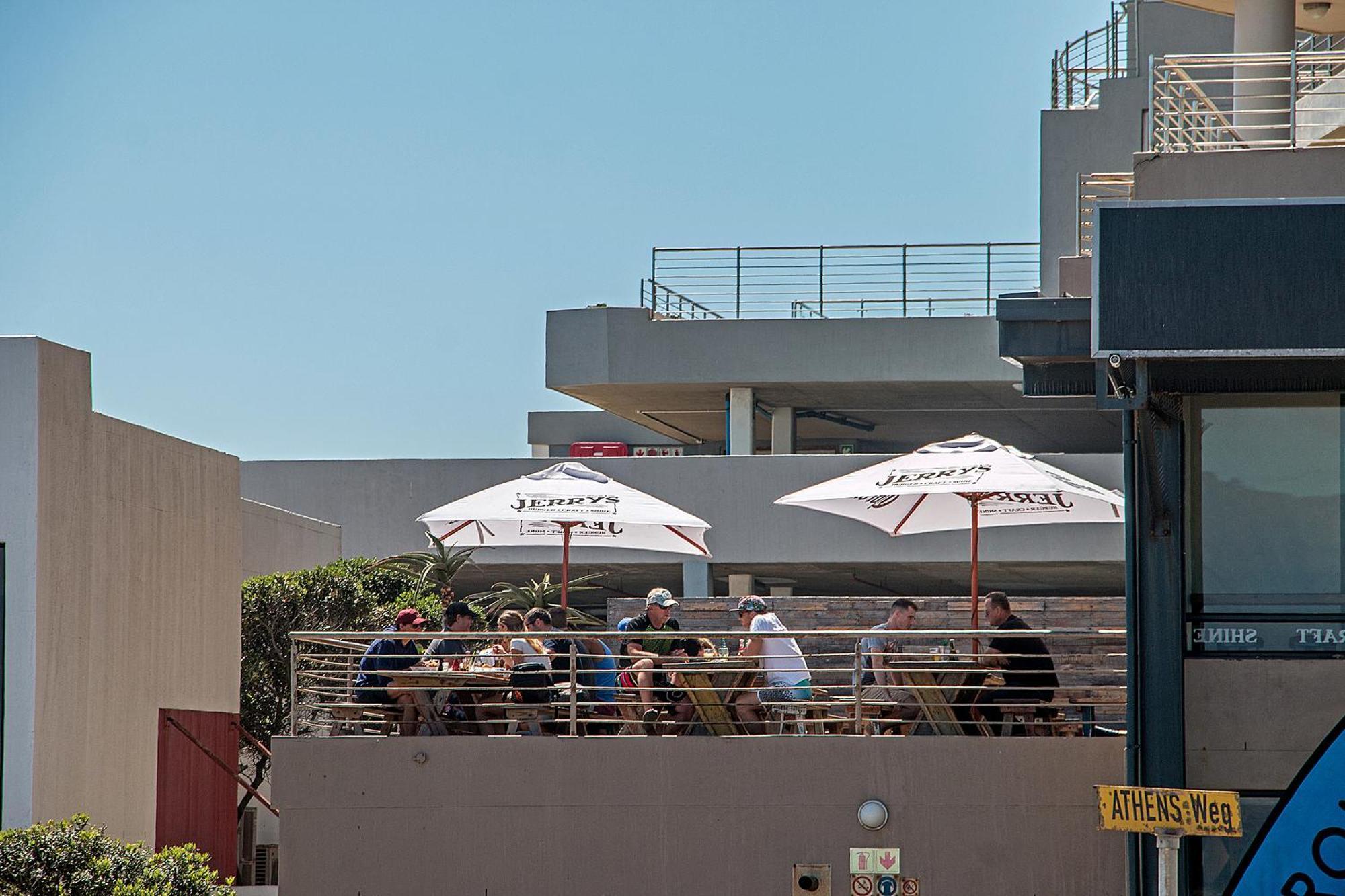 Blouberg Heights 1406 By Hostagents Cape Town