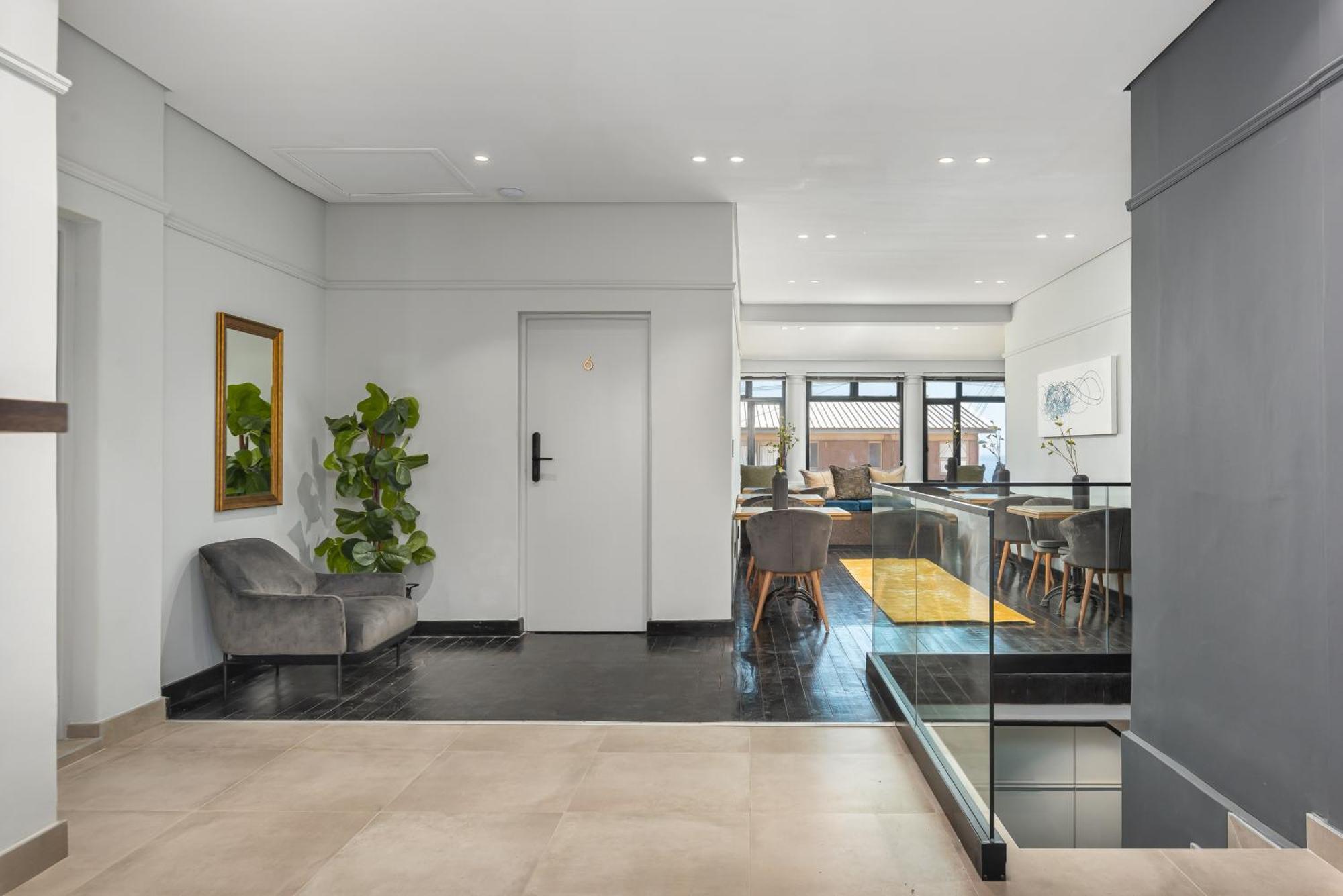 Calais Heritage House Apartment Cape Town