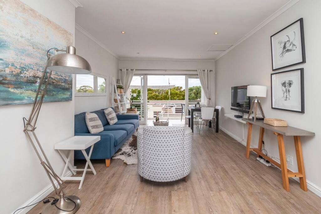 Point Living With Stadium View * Cape Town