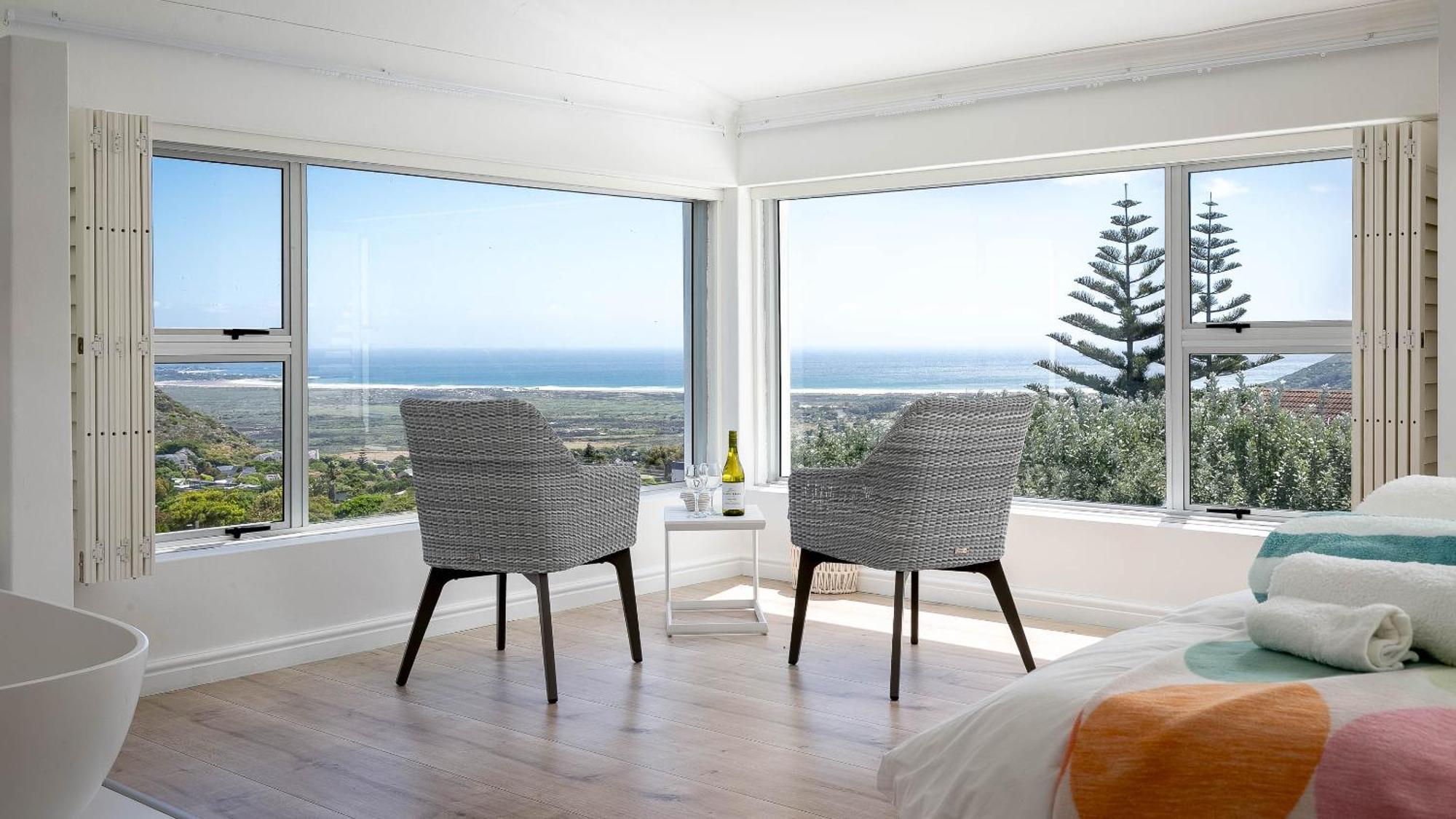 Villa Two Oceans - Solar Backup Power *