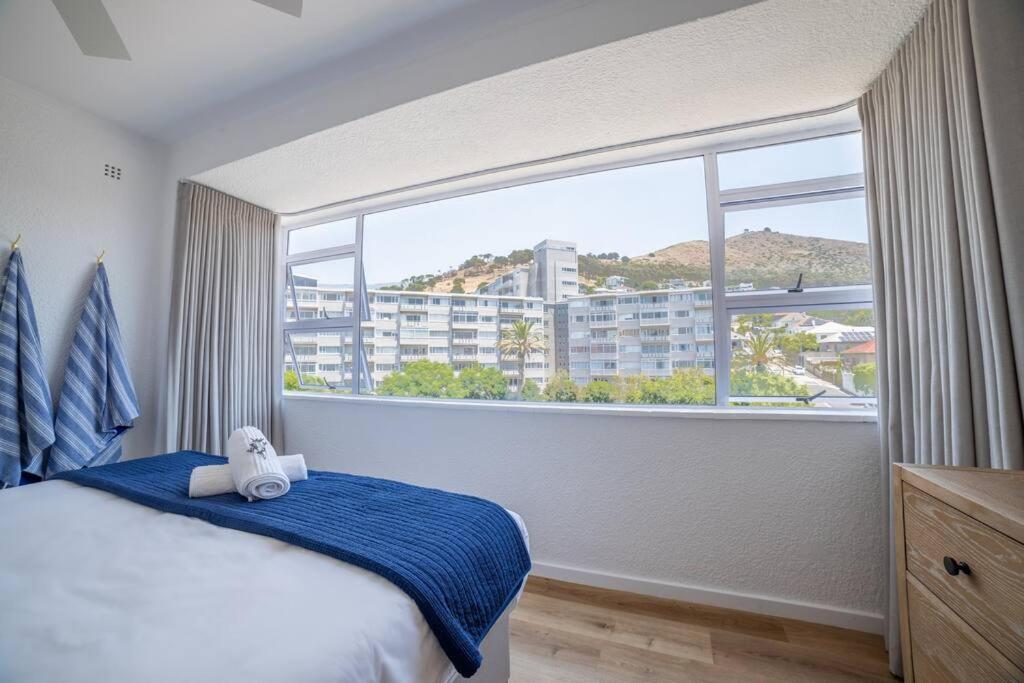Greenpoint Emerald * Cape Town