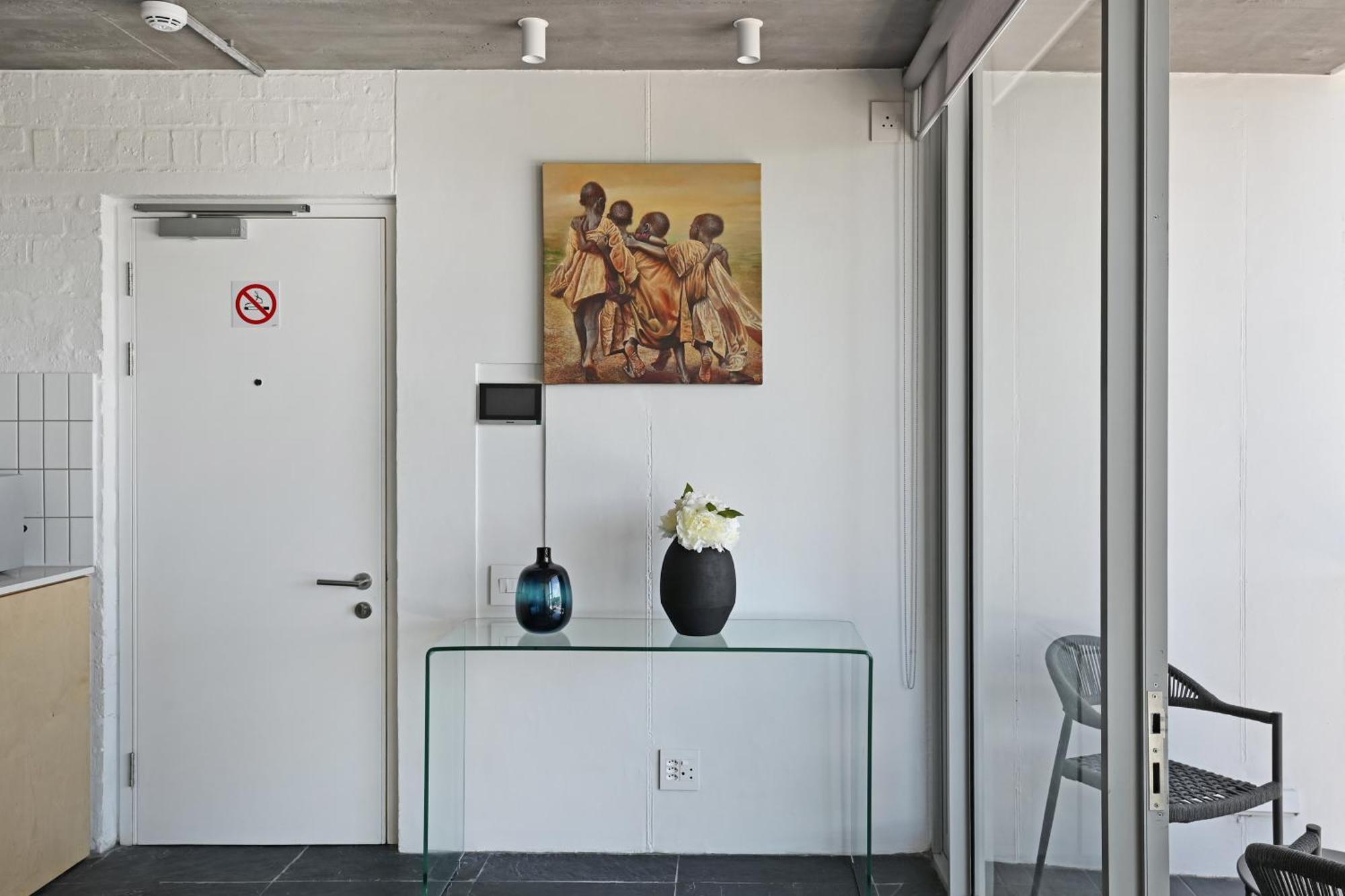Bantry Bay 2bed 100m To Apartment Cape Town