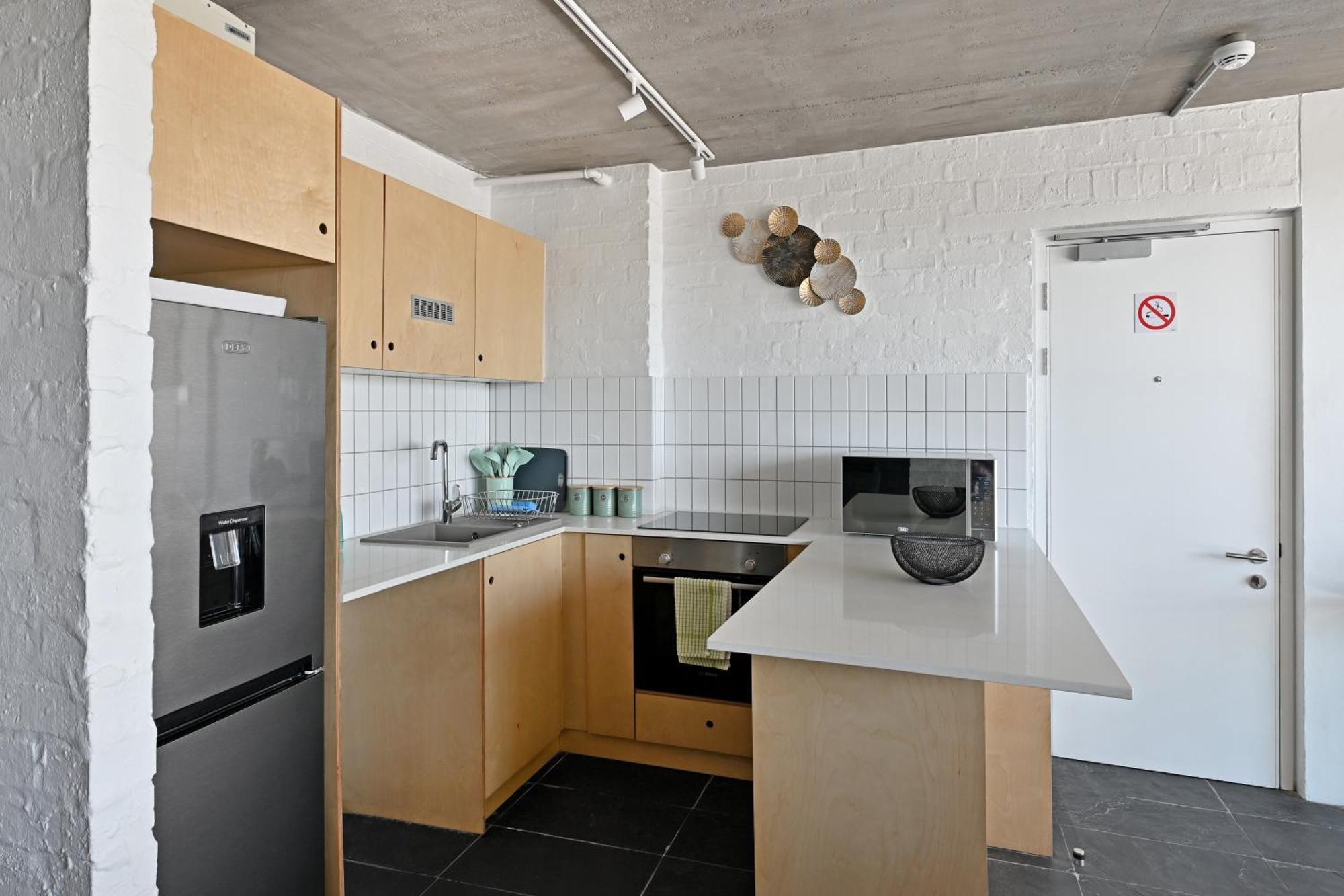 Apartment Bantry Bay 2bed 100m To Cape Town