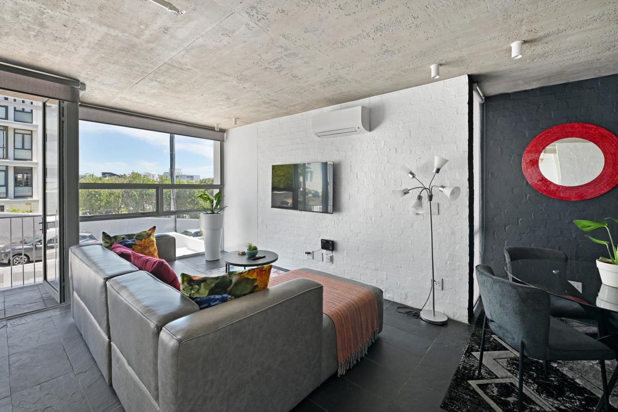 Apartment Bantry Bay 2bed 100m To Cape Town