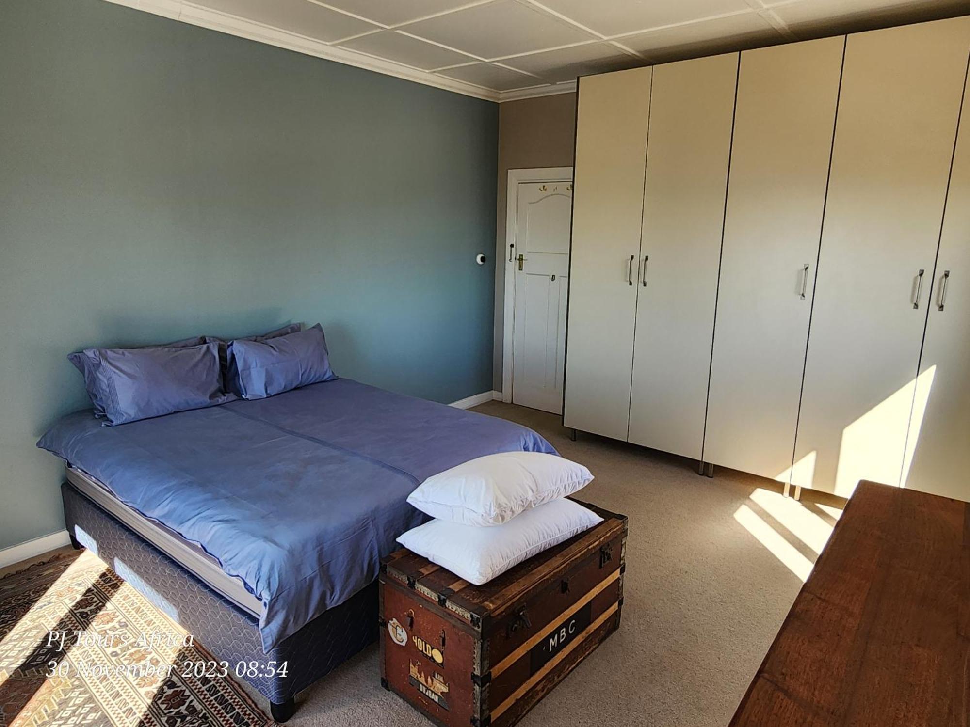 Kalk Bay Lymehaven Self-catering