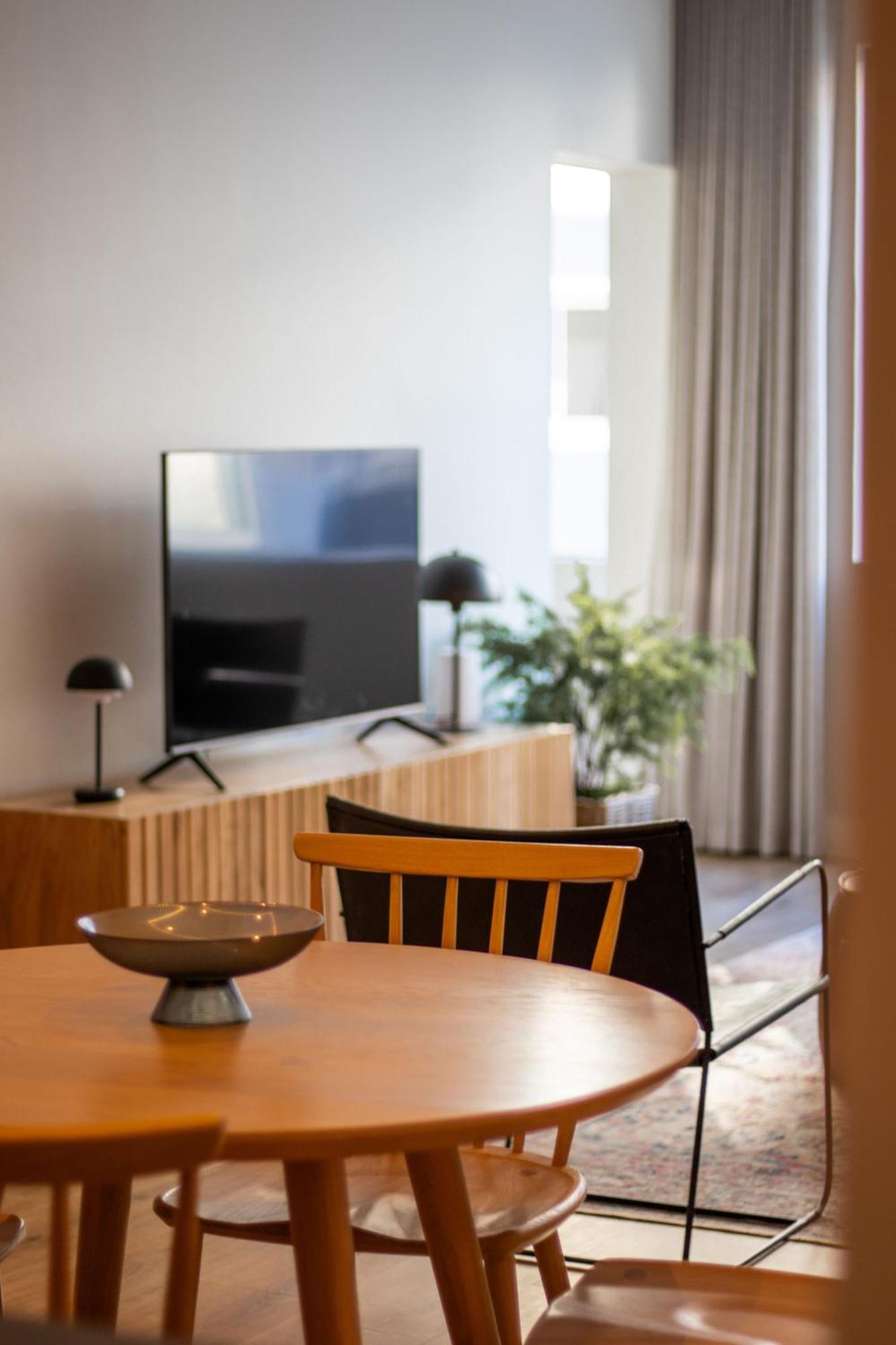 Urban Luxury In Sea Point Apartment *