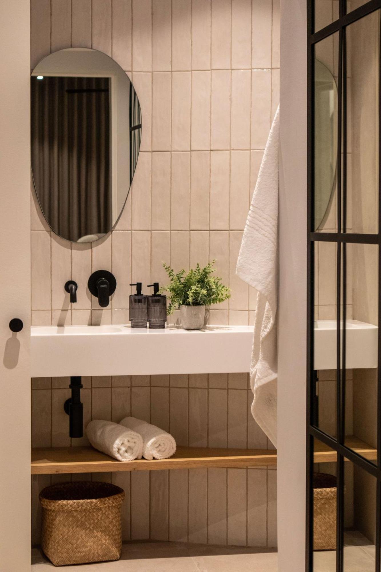 Urban Luxury In Sea Point