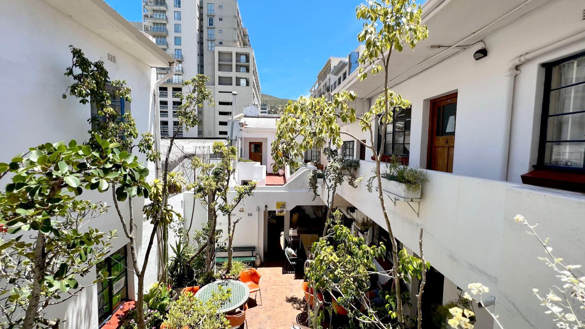 Hostel Long Street Backpackers (adults Only) *