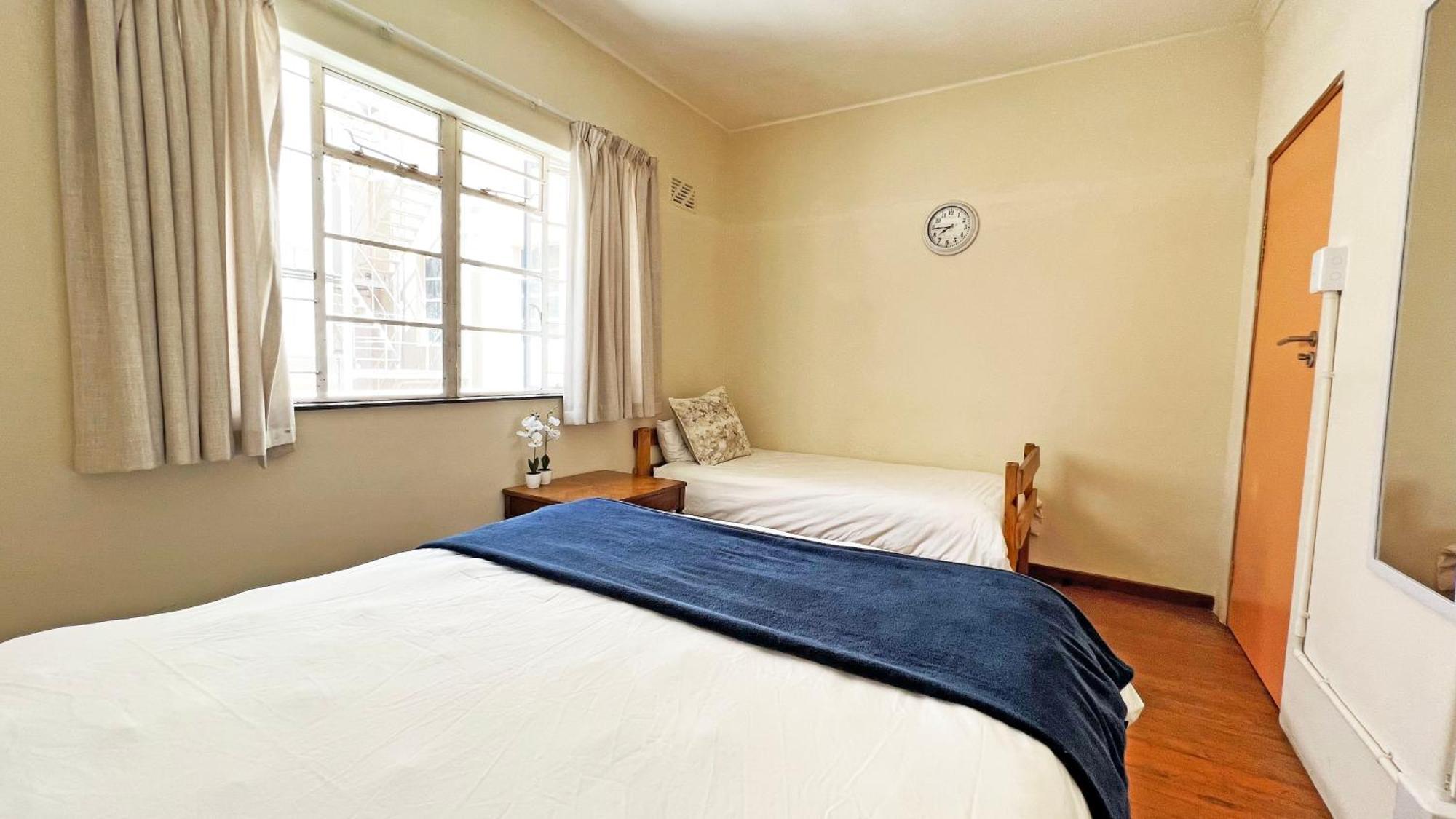 Long Street Backpackers (adults Only) Hostel Cape Town