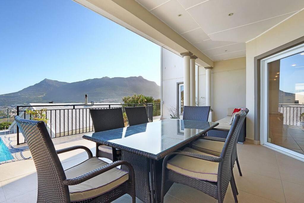 Entire Near The Villa Cape Town