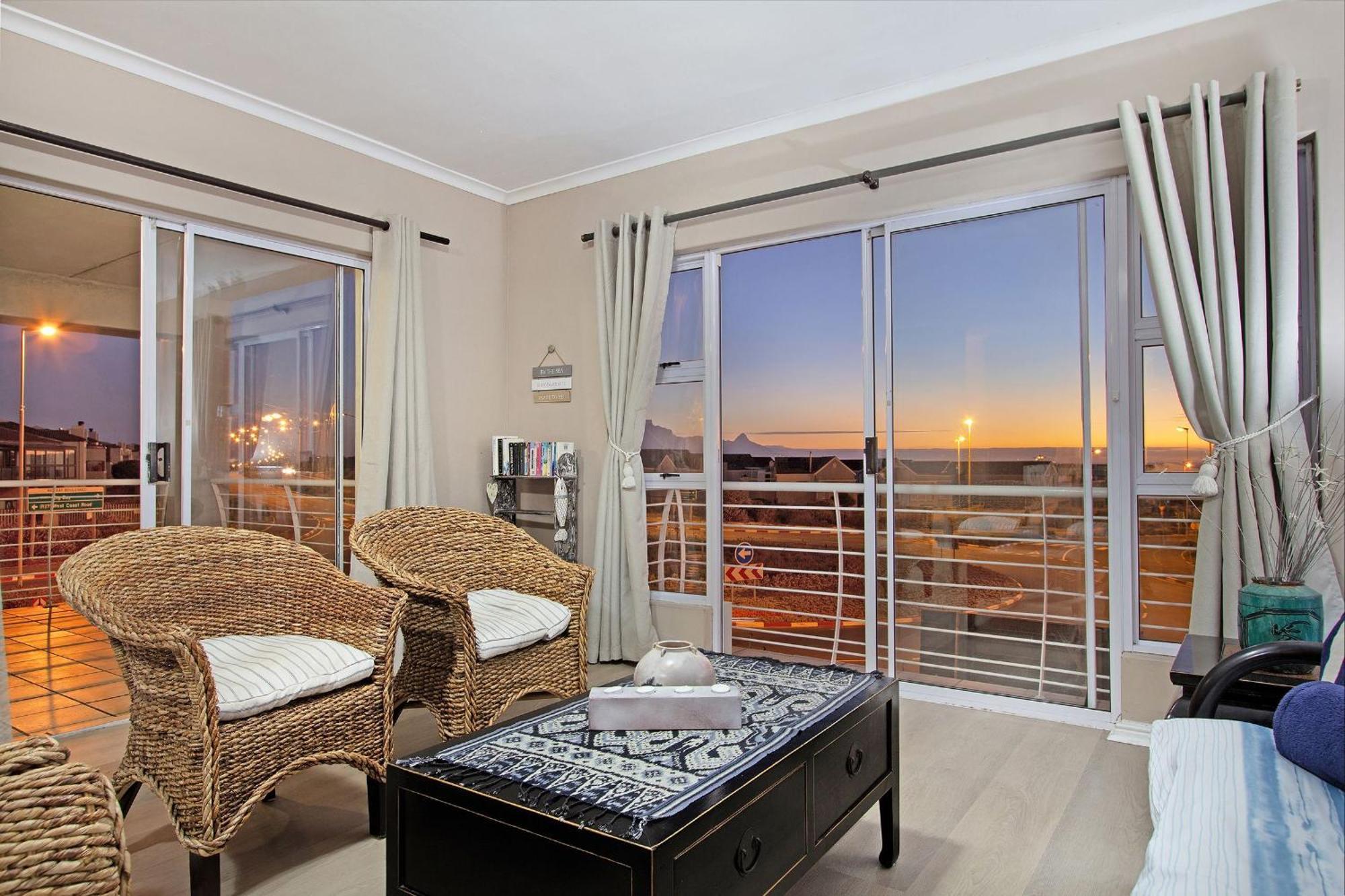 Dolphin Ridge 108 By Hostagents Apartment *
