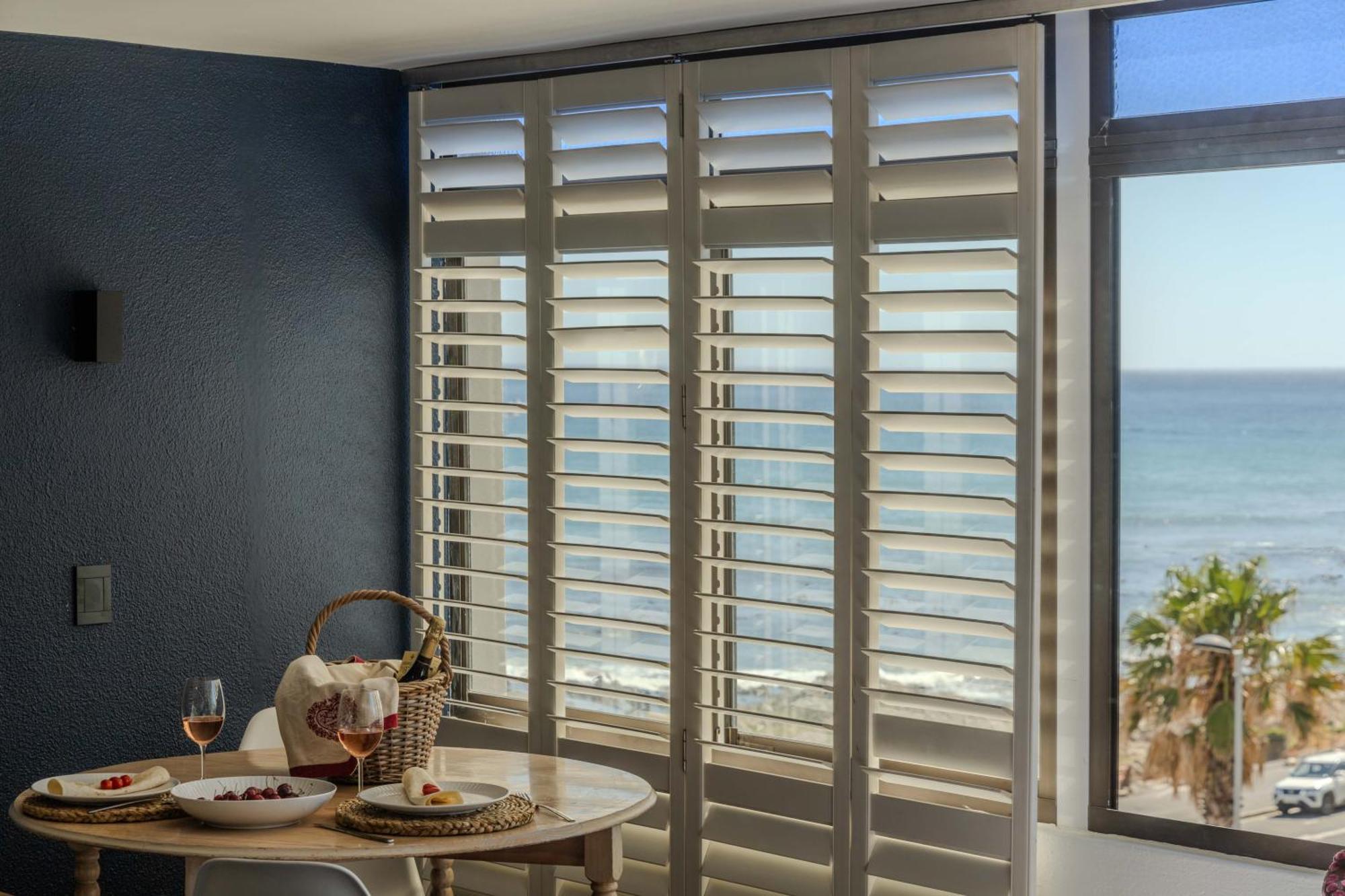 Apartment Blue In Mouille Point