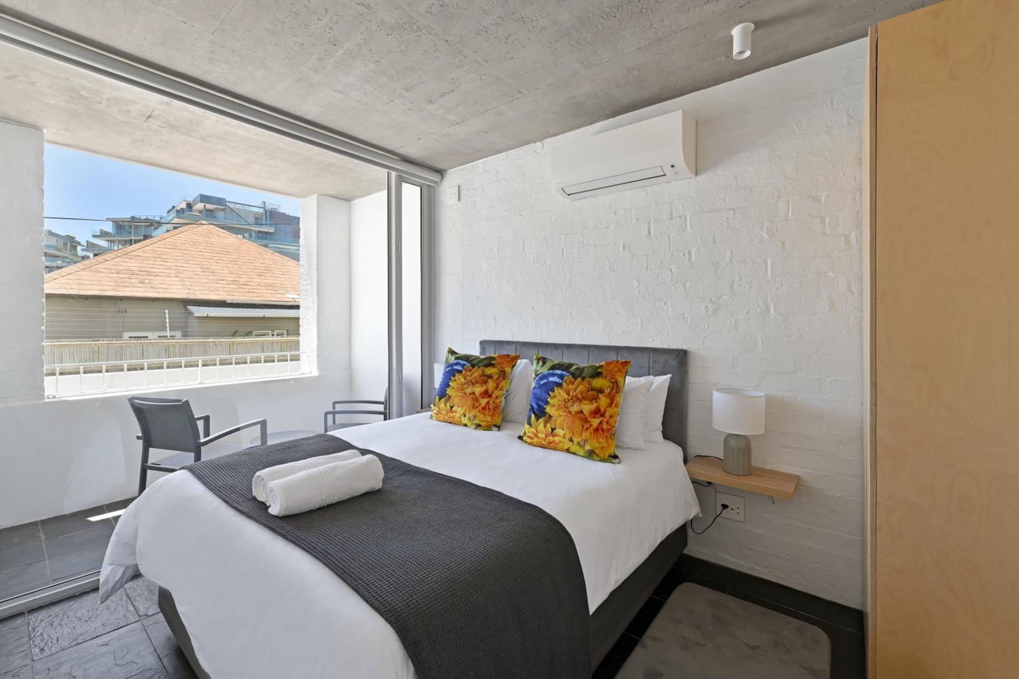 Apartment Bantry Bay 2bed 100m To Cape Town