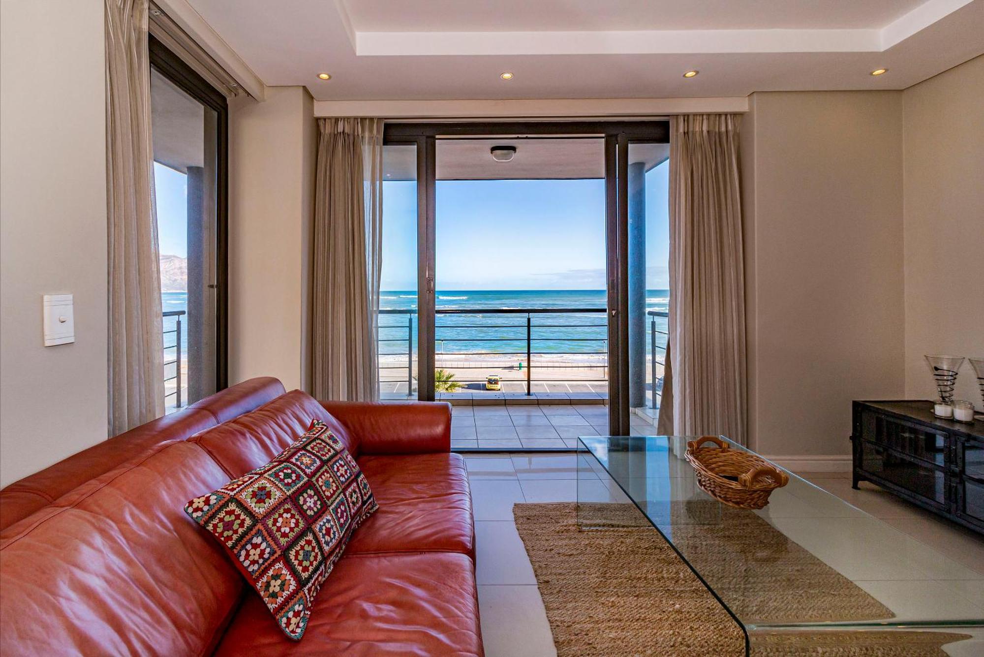 Breaks On 97. Apartment Cape Town