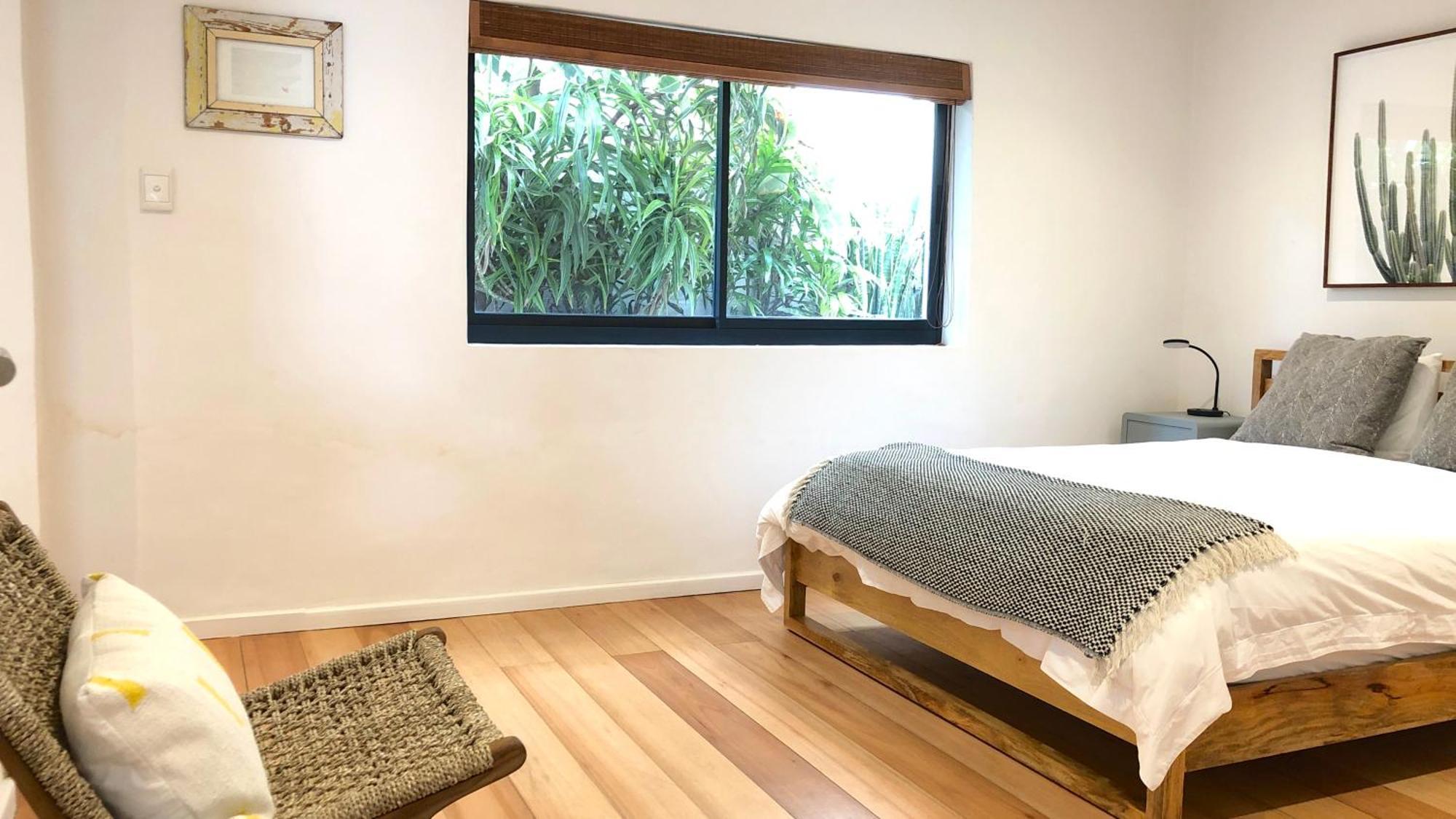 Mountain And Harbour Views - Grand Vue