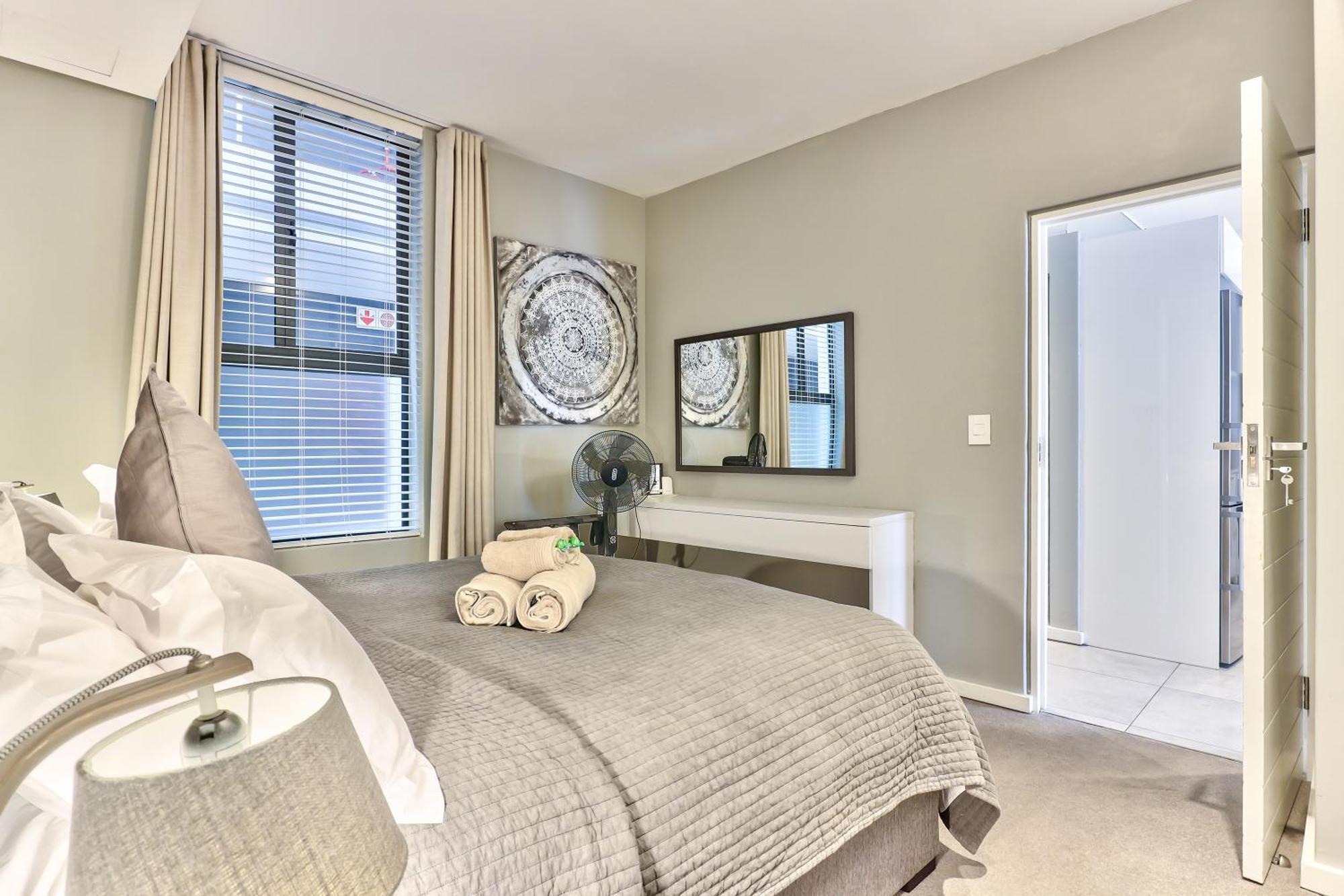 Apartment Chelsea On Main Cape Town