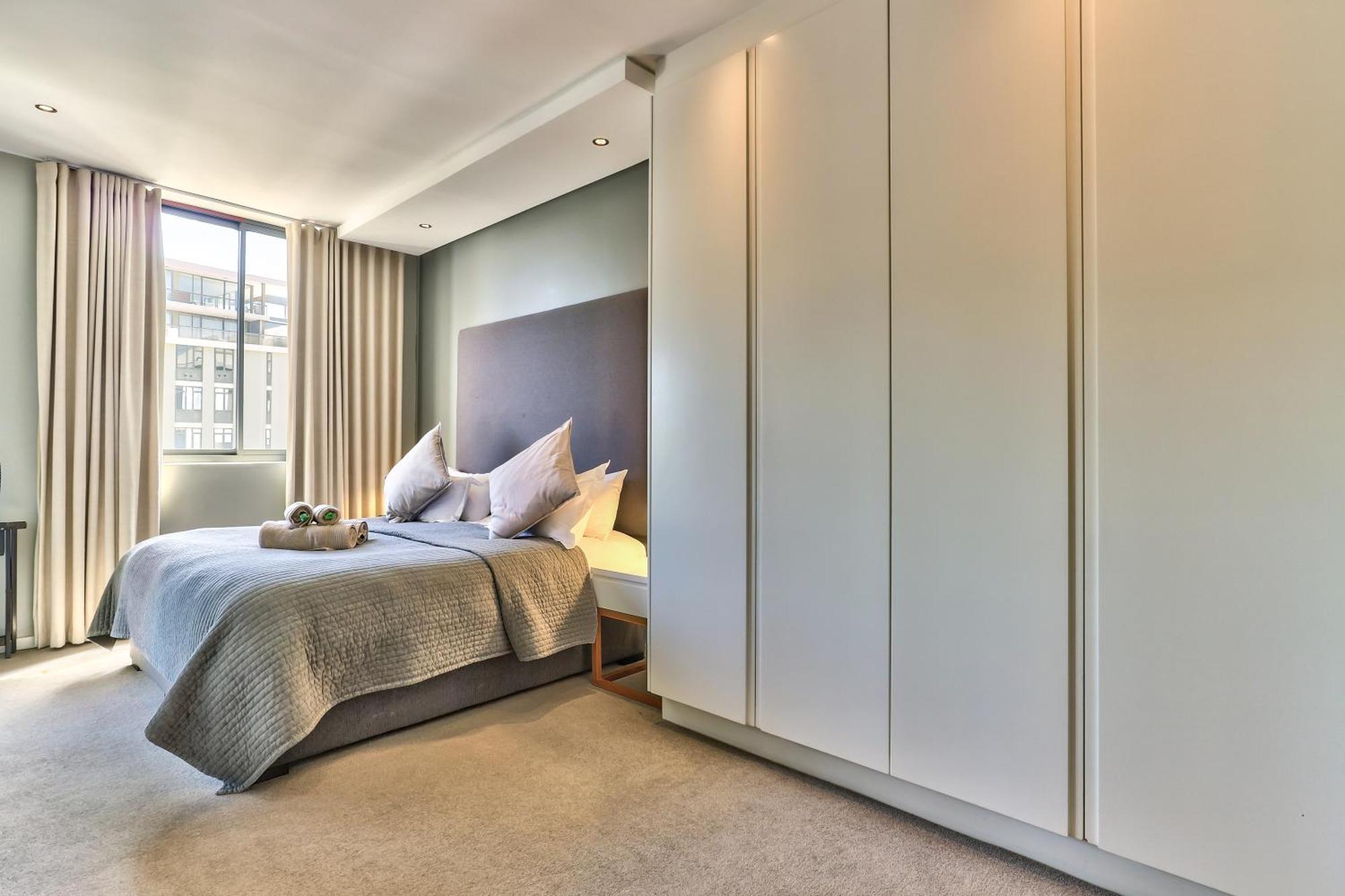Apartment Chelsea On Main Cape Town