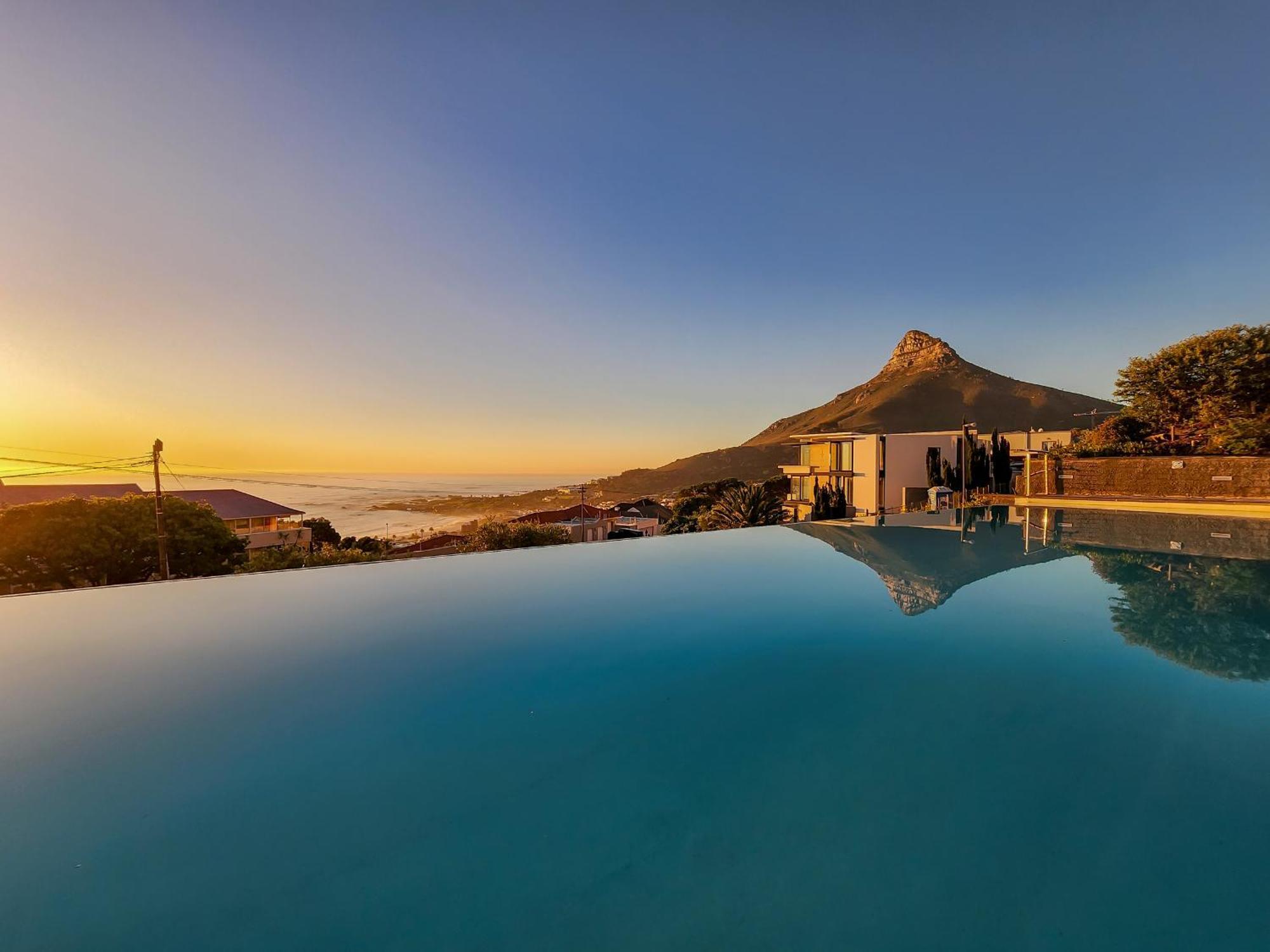 The Crystal With Incredible Views And 2 Spacious Patios Pool Apartment Cape Town