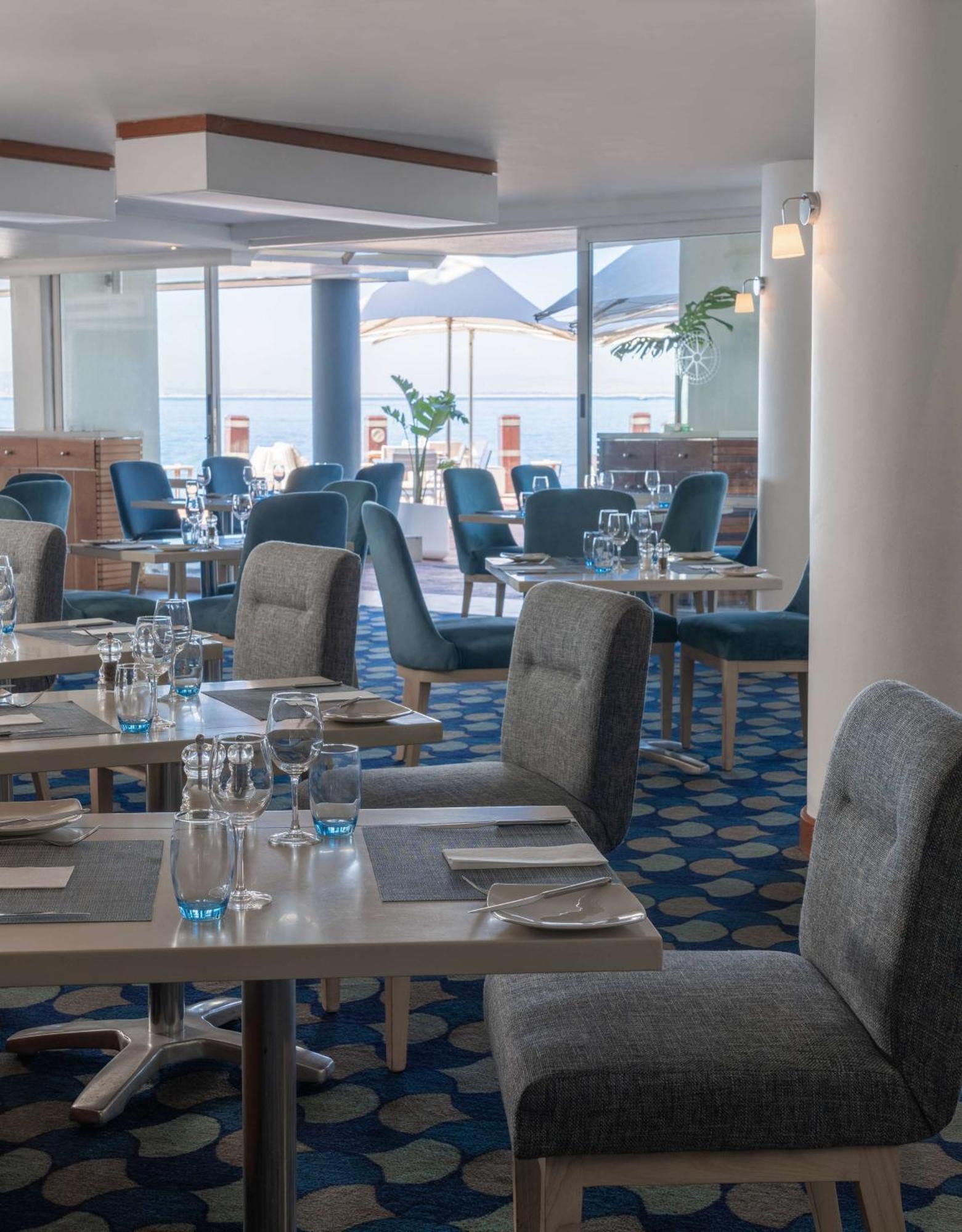 Radisson Collection Hotel, Waterfront Hotel 5*