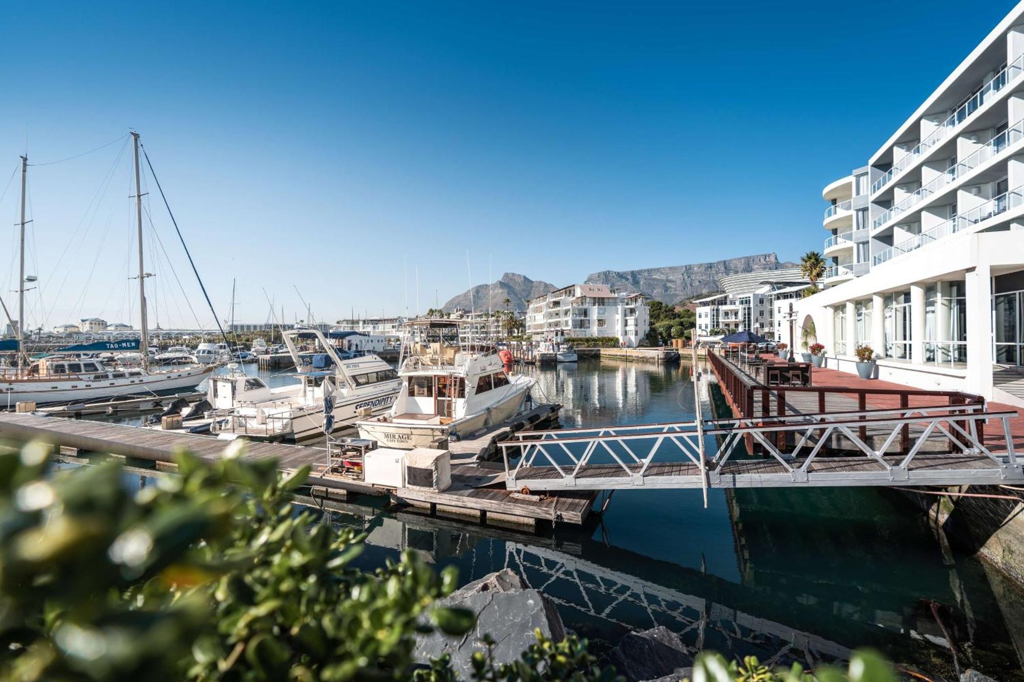 Radisson Collection Hotel, Waterfront 5*