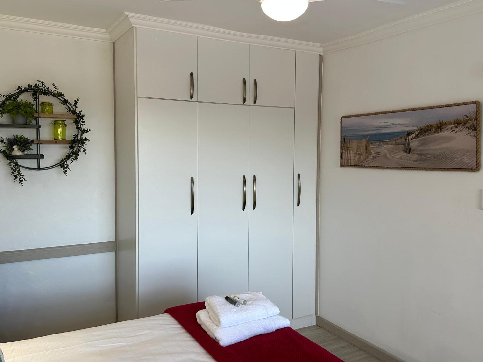 Strelitzia, Spacious With A Stunning View Cape Town
