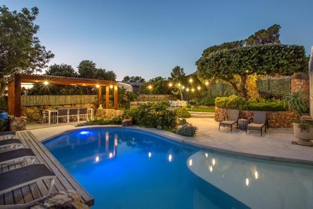 Far Horizons Villa