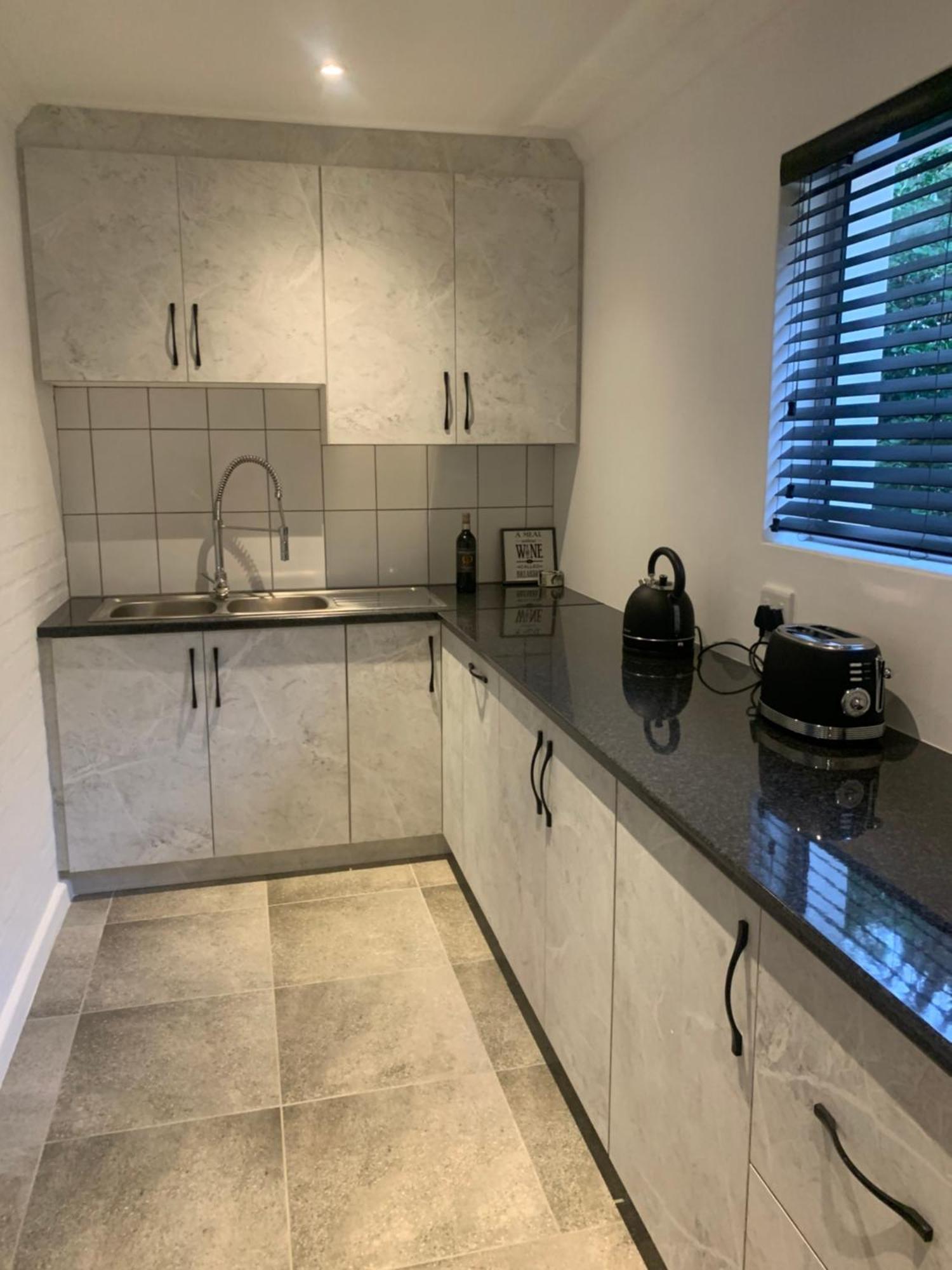 Modern In Hout Bay * Cape Town
