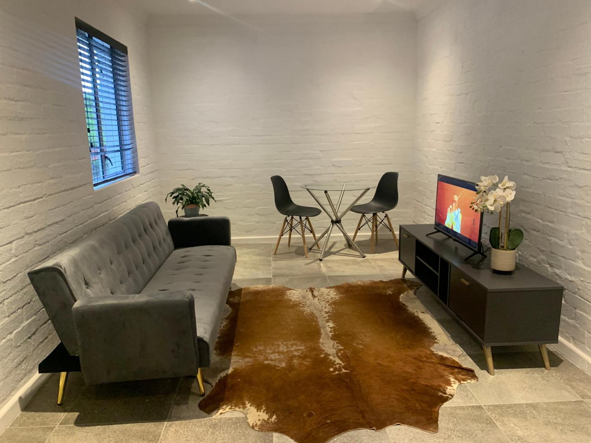 Modern In Hout Bay Apartment *