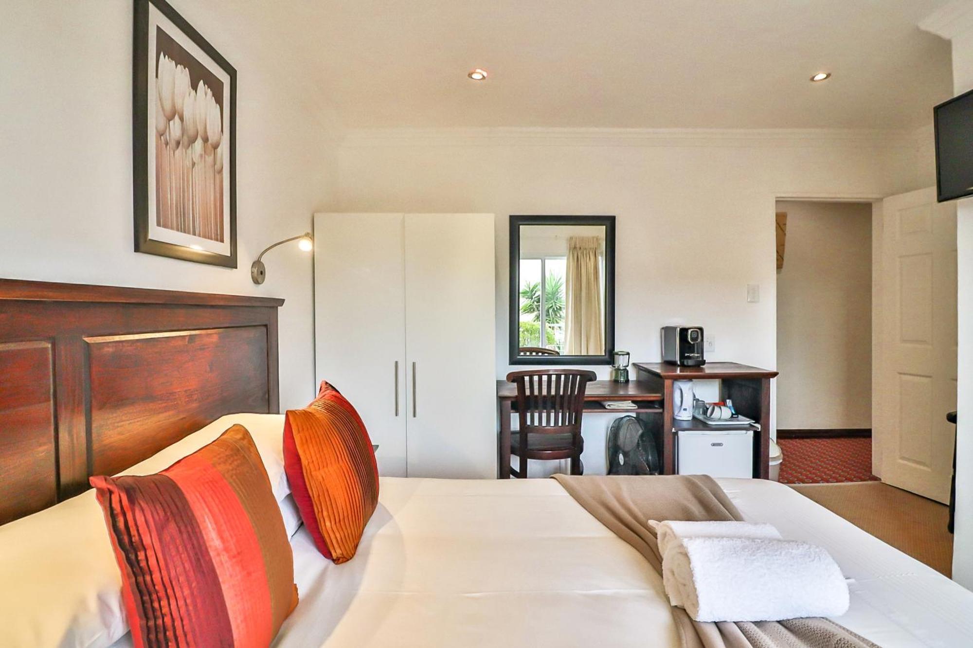 Kwantu 2 Guest house Cape Town