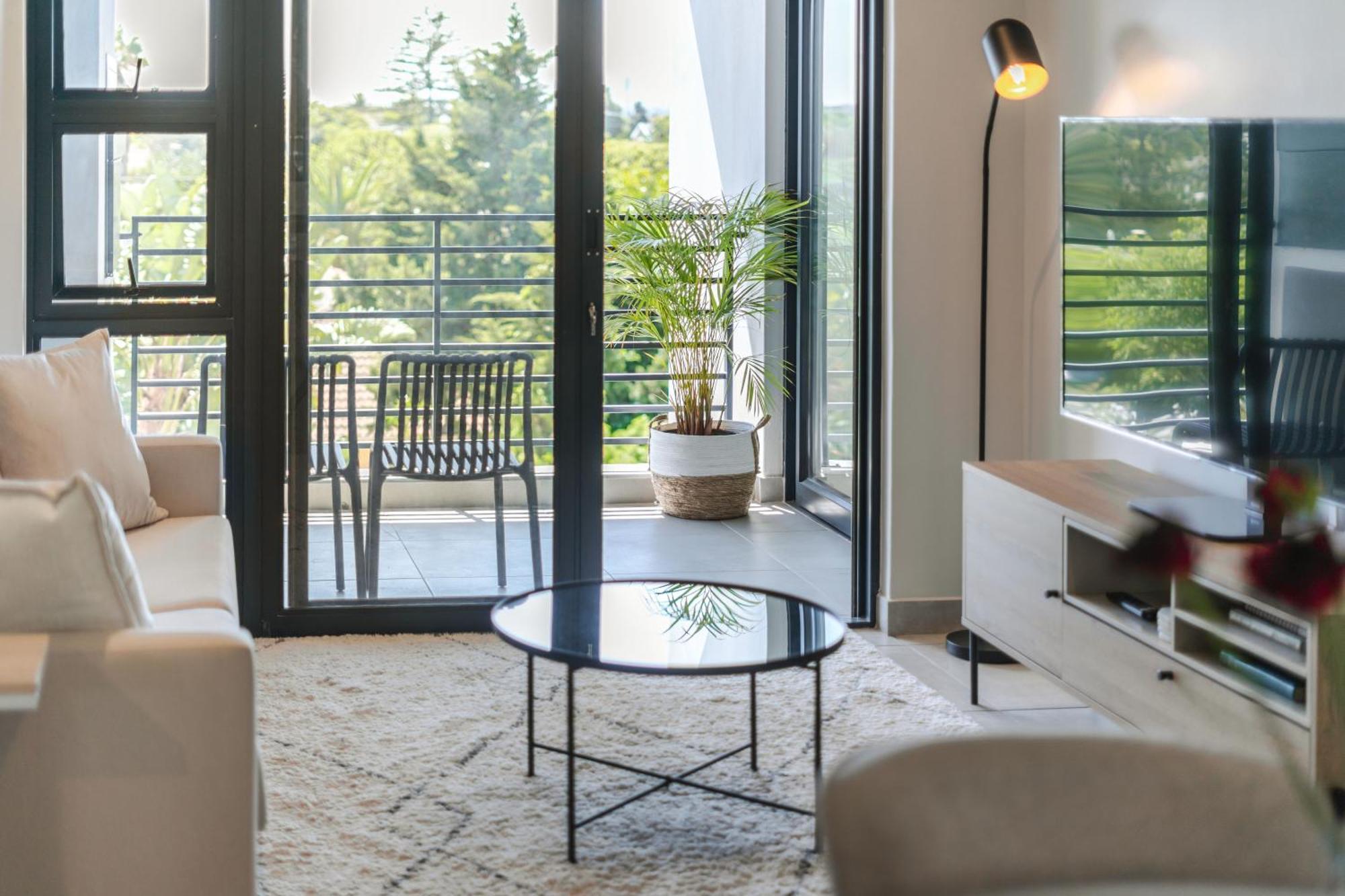 Apartment Blouberg Coastal Hideout, Luxury With A Braai And Parking Cape Town