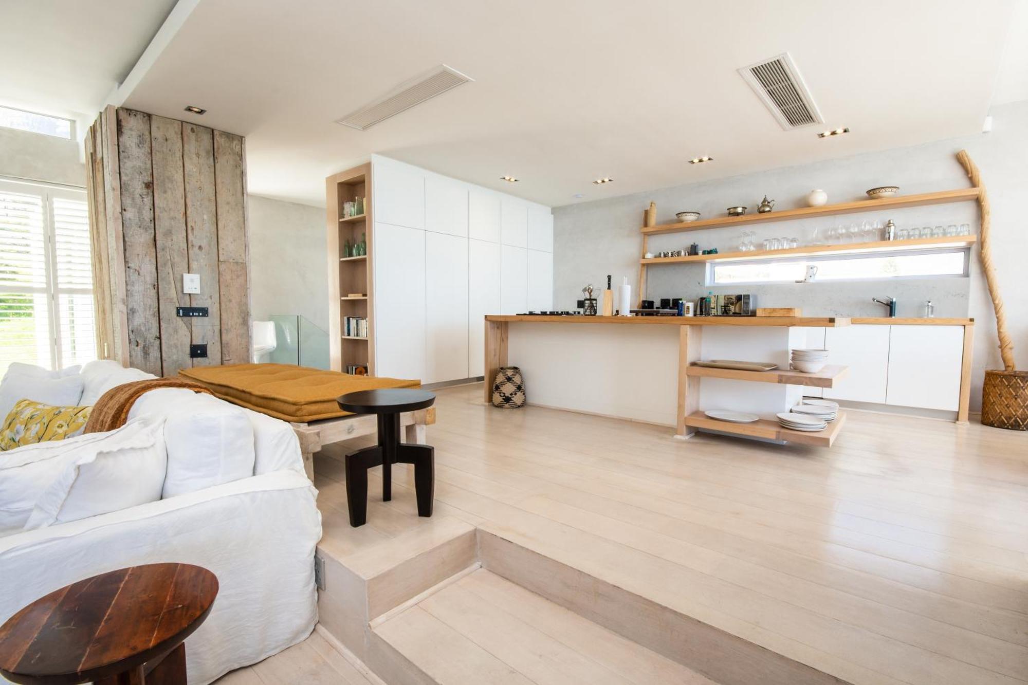 Apartment Luxury Camps Bay Penthouse With Spectacular Views *