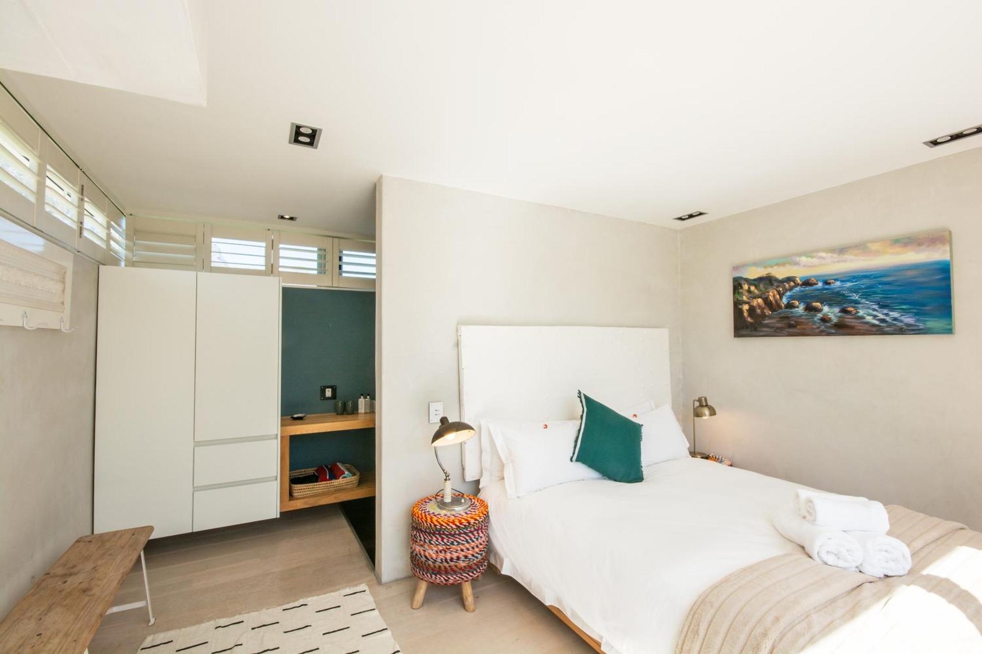 Luxury Camps Bay Penthouse With Spectacular Views * Cape Town