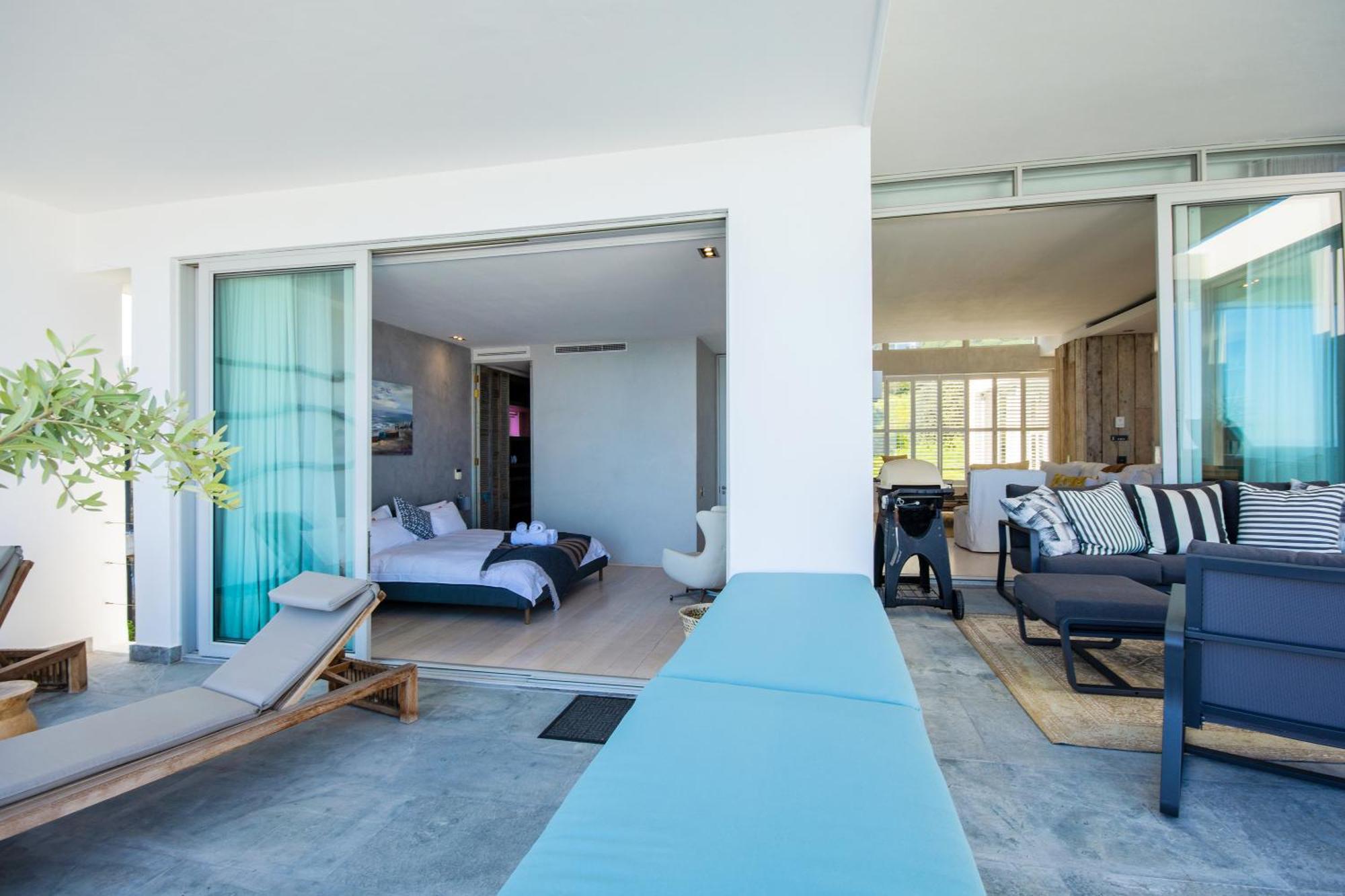 Luxury Camps Bay Penthouse With Spectacular Views Apartment Cape Town