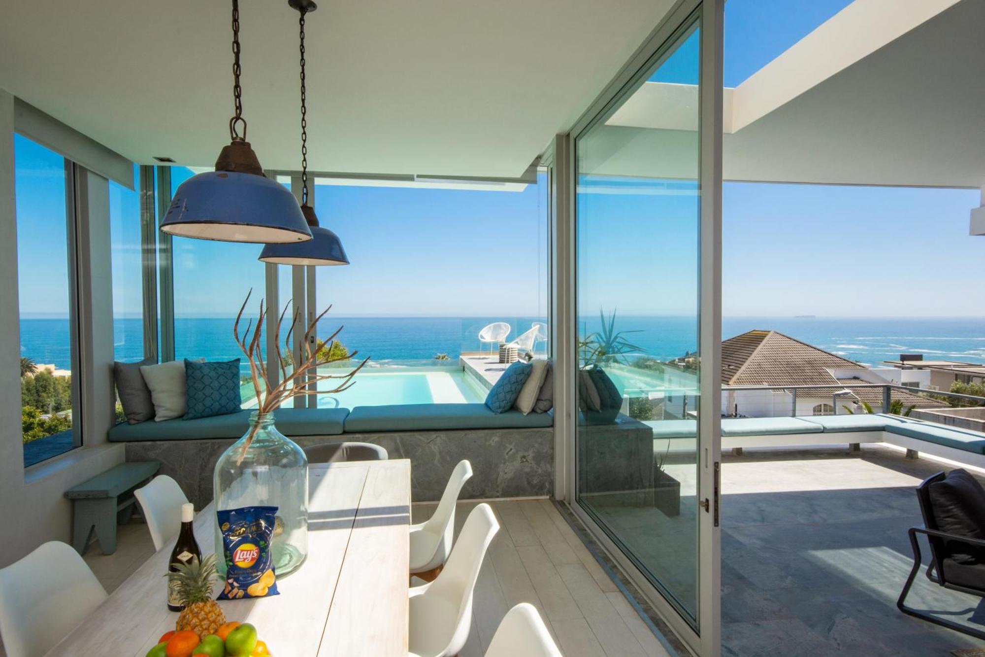 Luxury Camps Bay Penthouse With Spectacular Views Apartment
