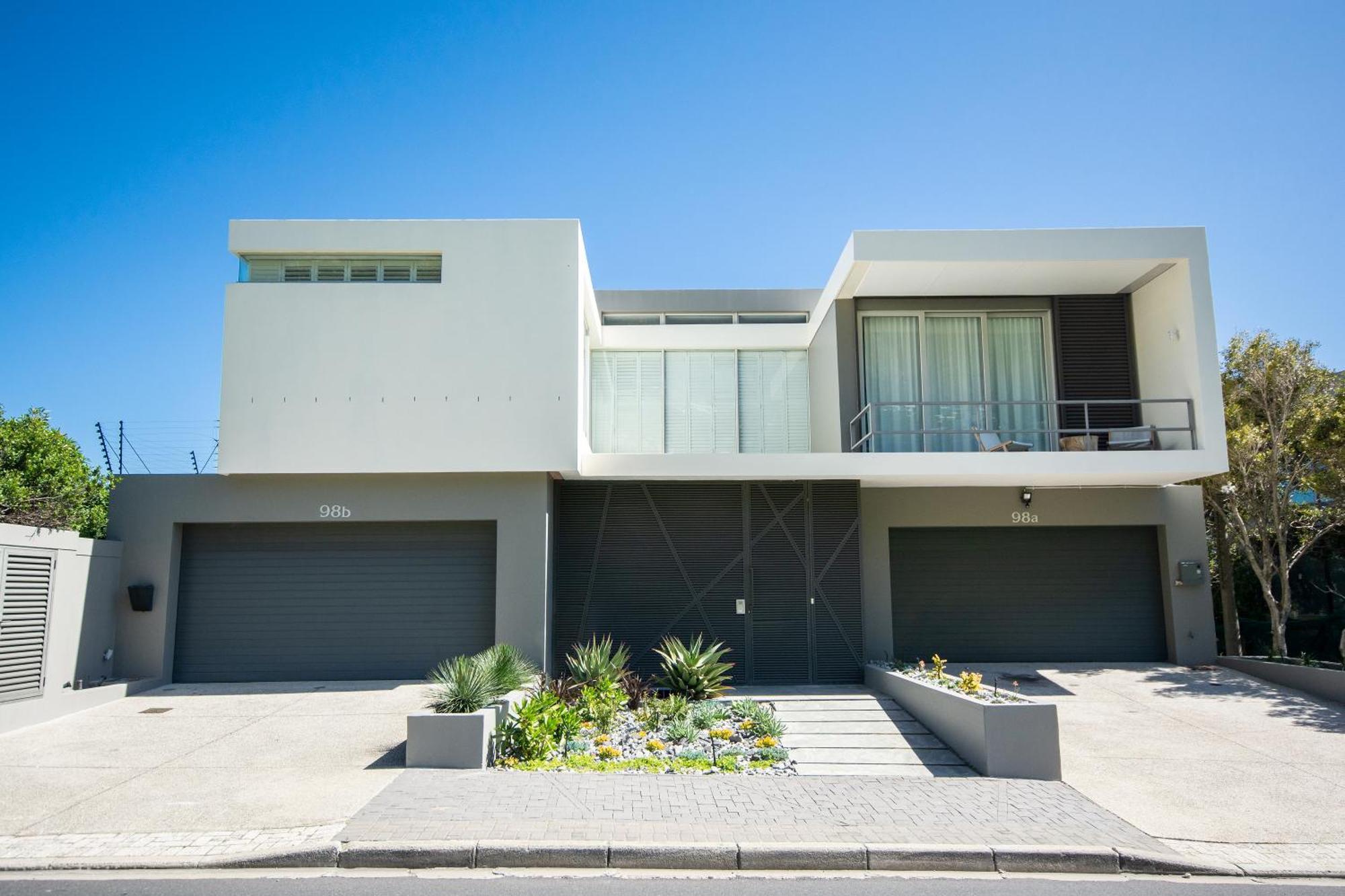 Apartment Luxury Camps Bay Penthouse With Spectacular Views