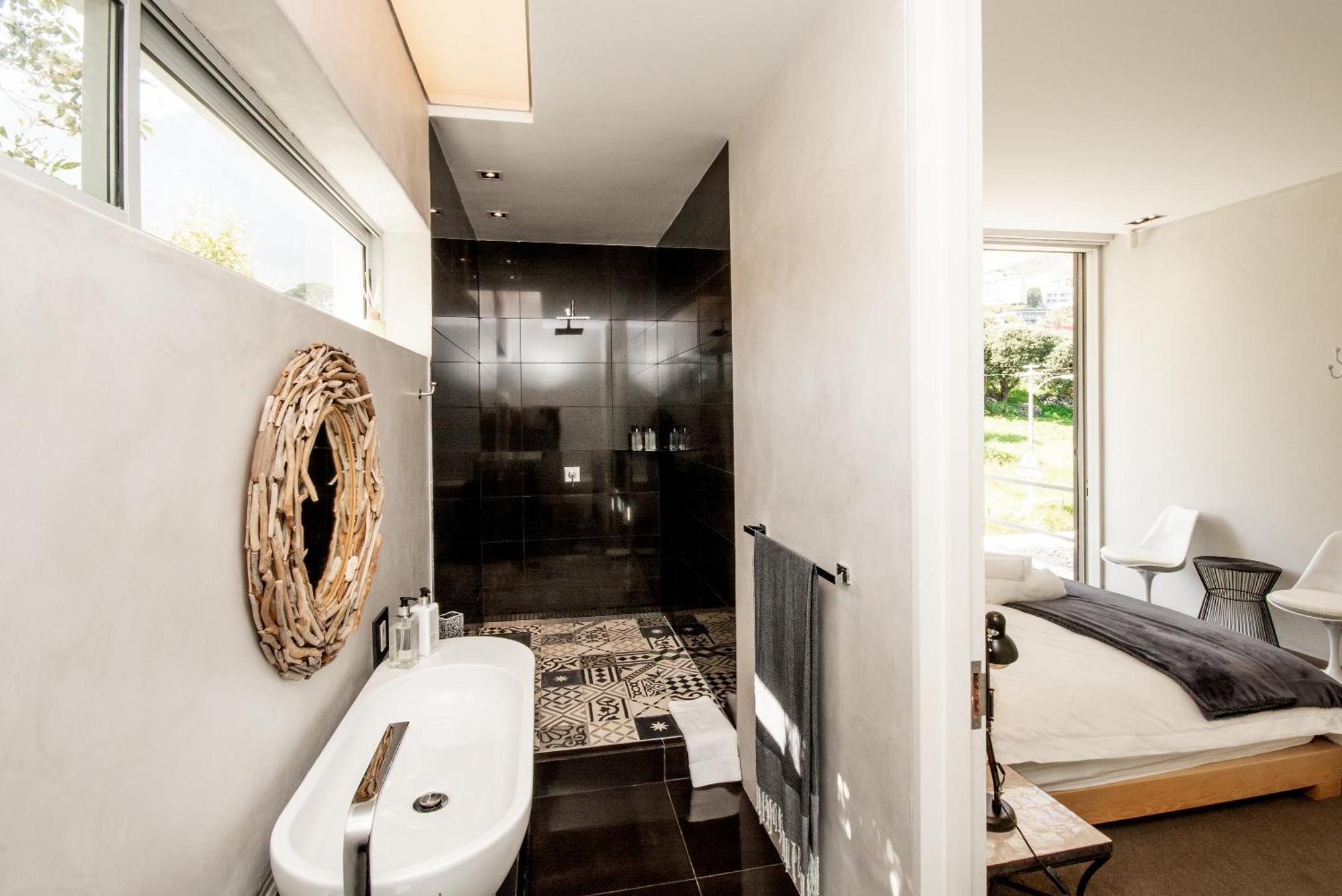 Luxury Camps Bay Penthouse With Spectacular Views Apartment *