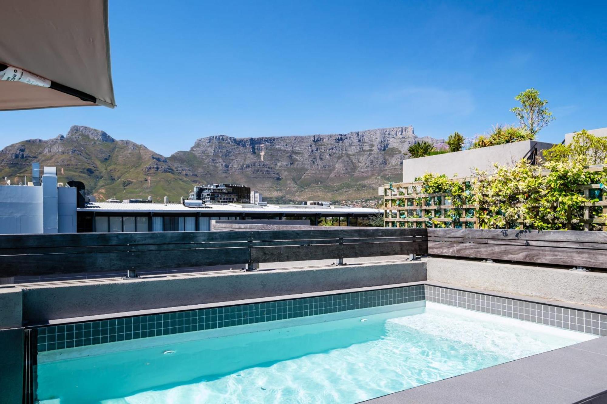 Summit On Quarter Apartment Cape Town
