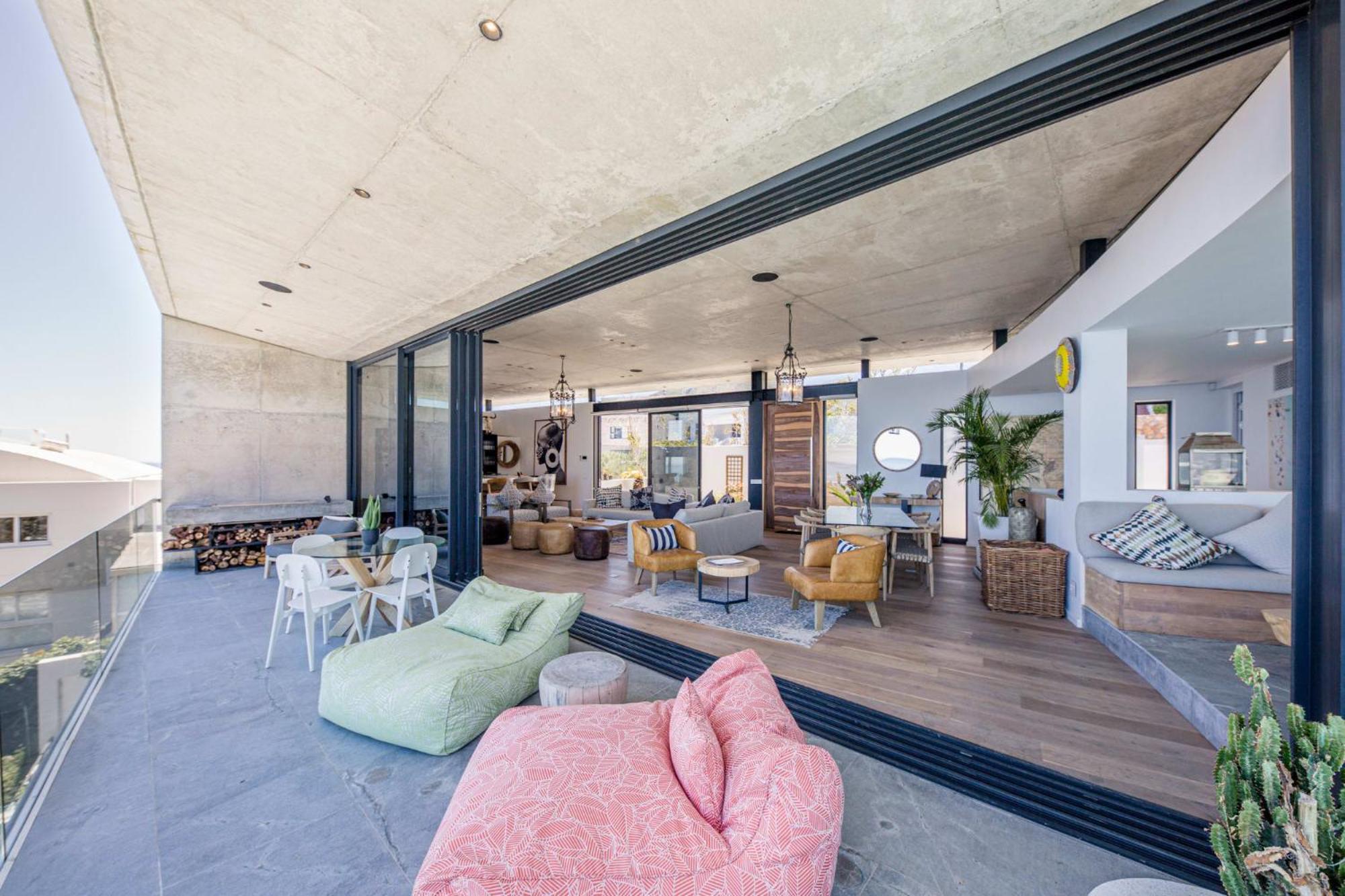 Ocean Villa *