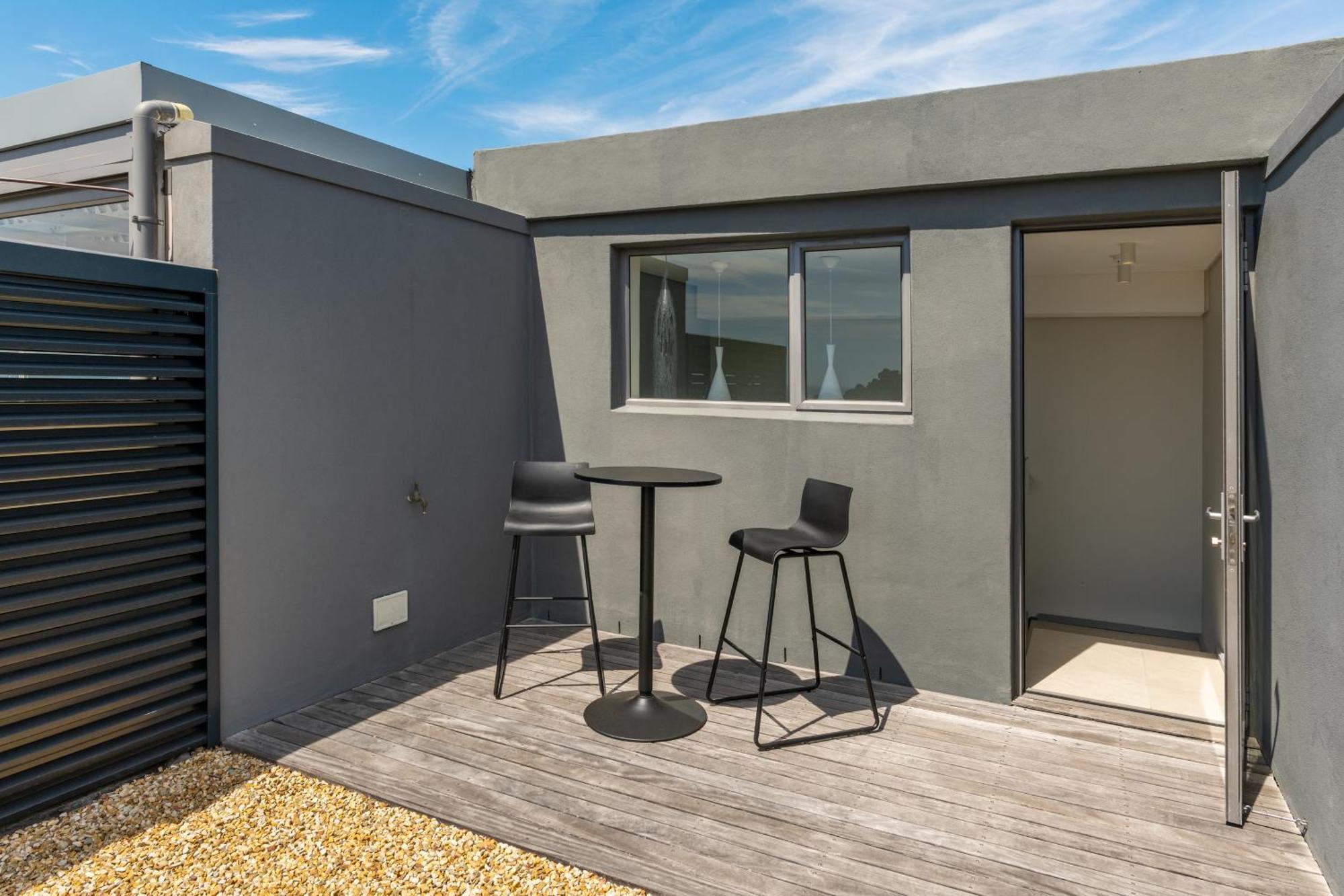 De Waterkant Luxury Residences By Mcstay * Cape Town