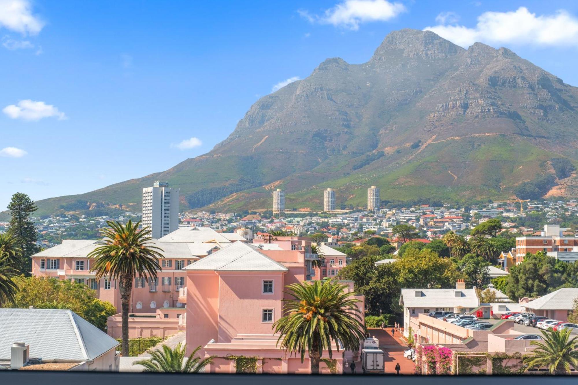 Langholm 45 On Kloof By Host Agents Apartment Cape Town