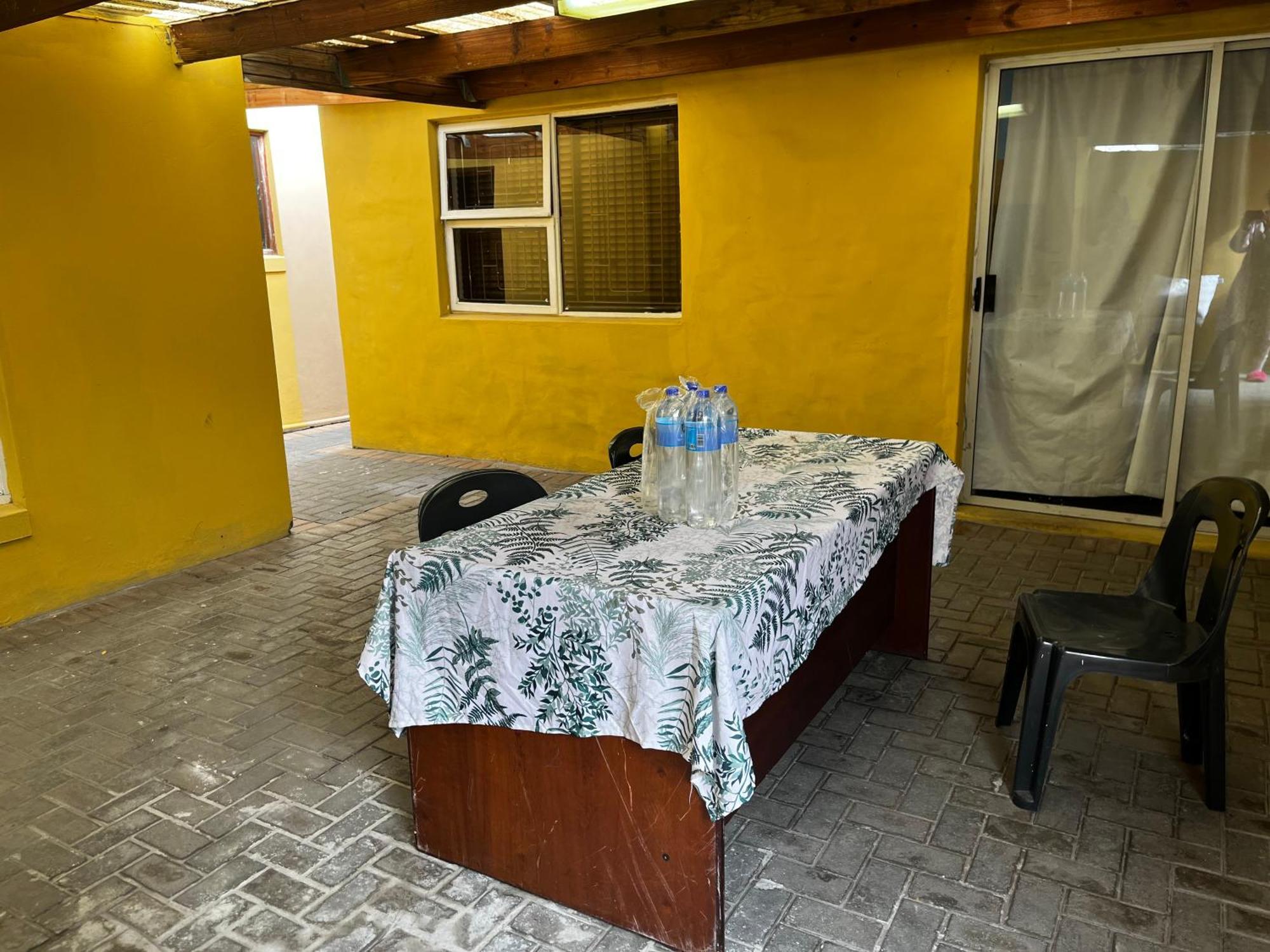 Homestay Station *