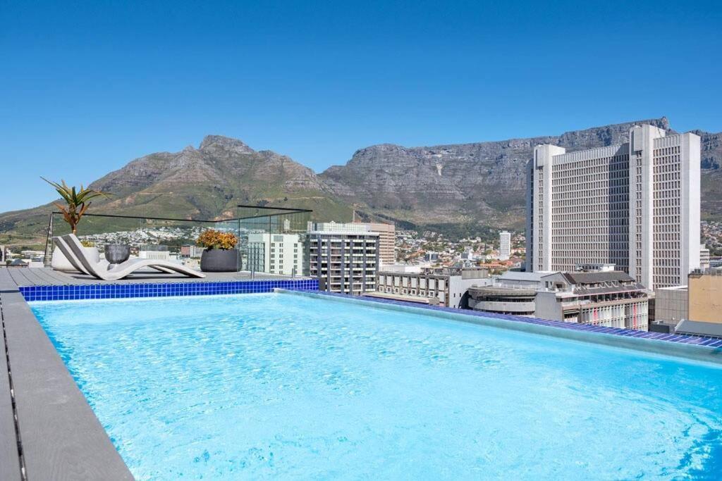 Apartment Stylish In The Centre Cape Town