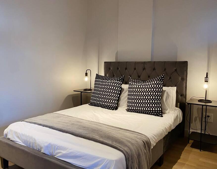 Stylish In The Centre Apartment *