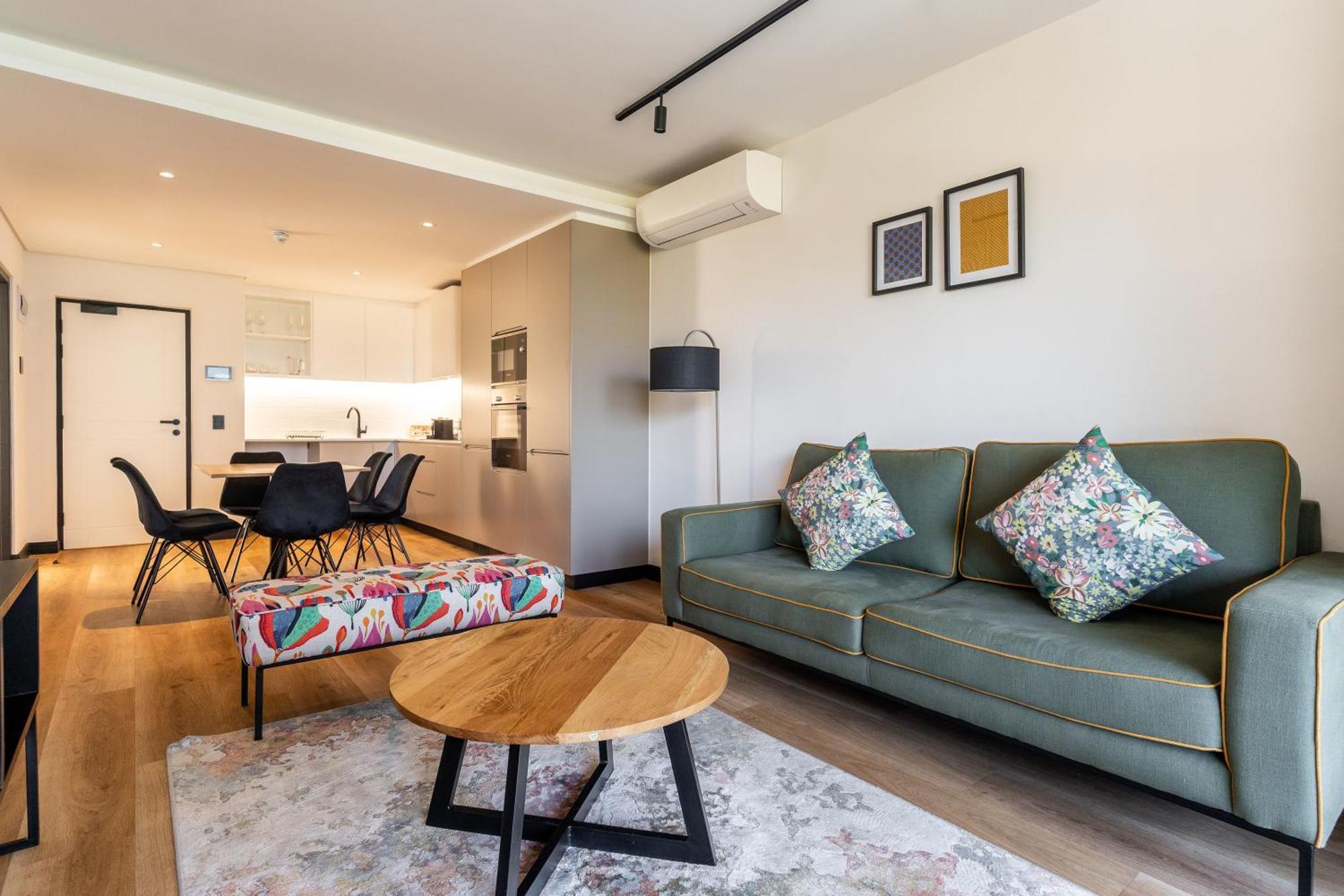 205 Marvol On Hall Sea Point Apartment Cape Town