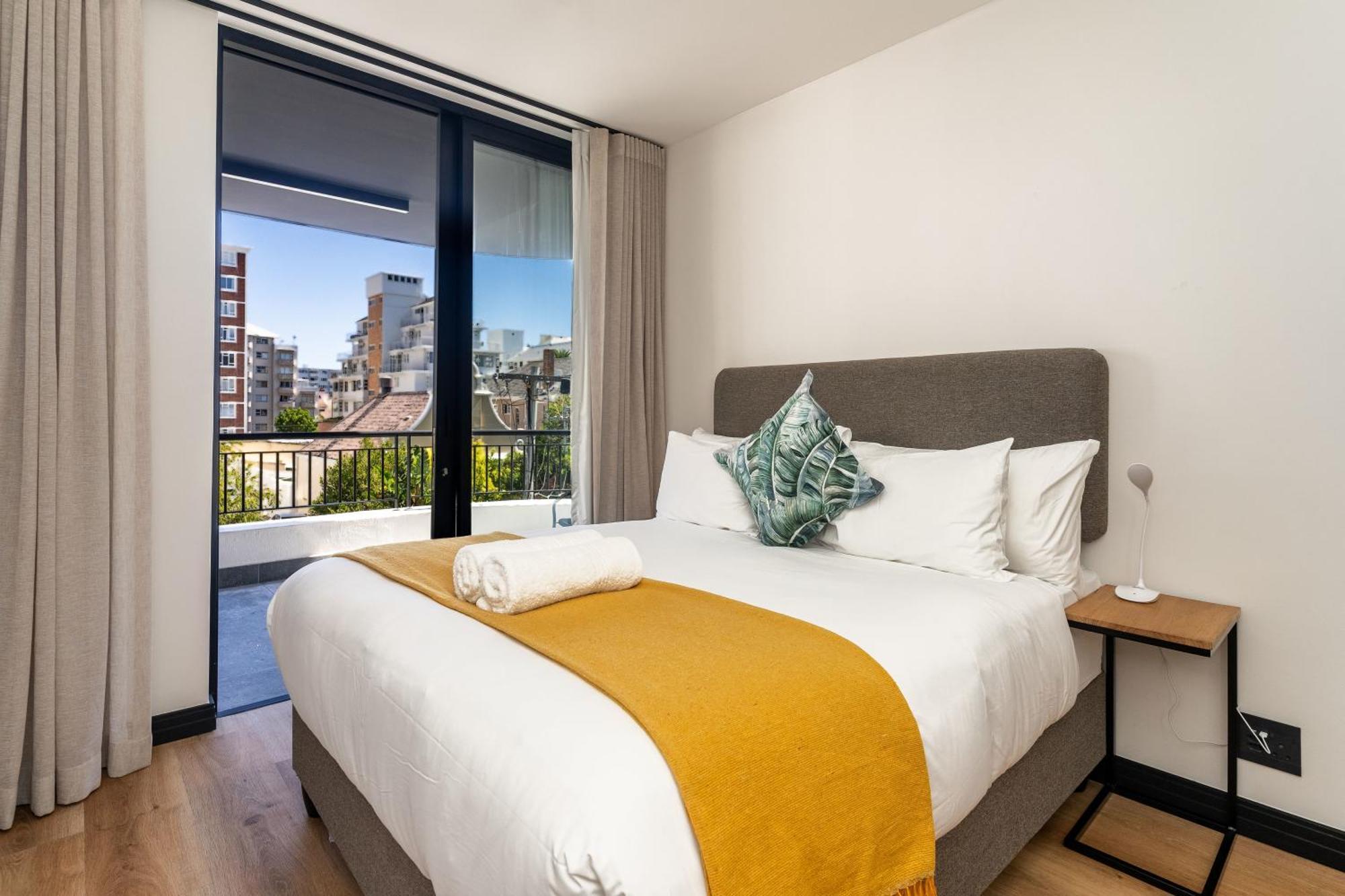 205 Marvol On Hall Sea Point Cape Town