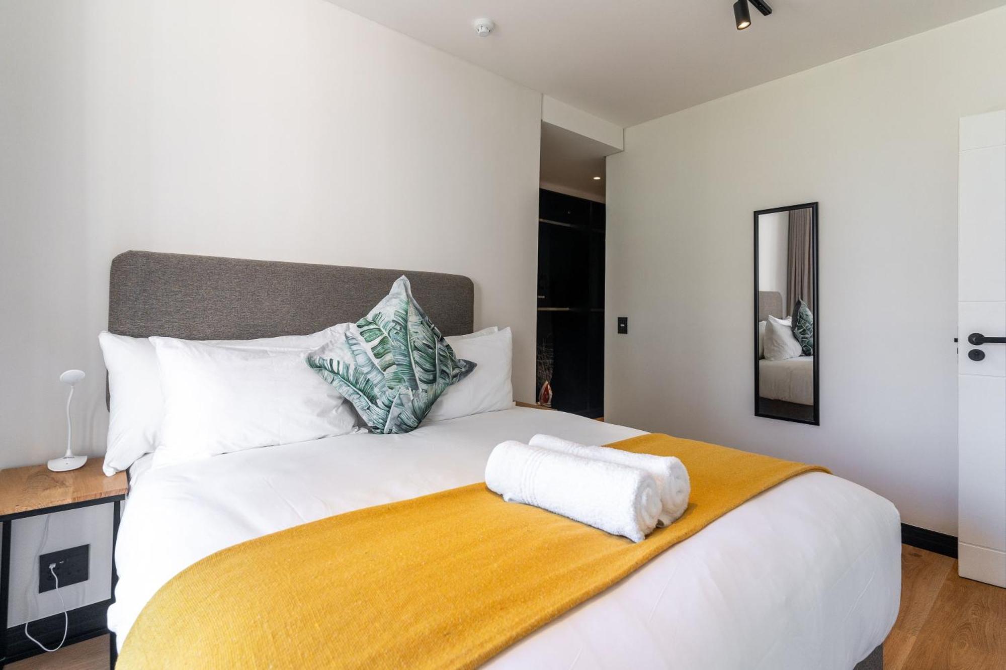 Apartment 205 Marvol On Hall Sea Point