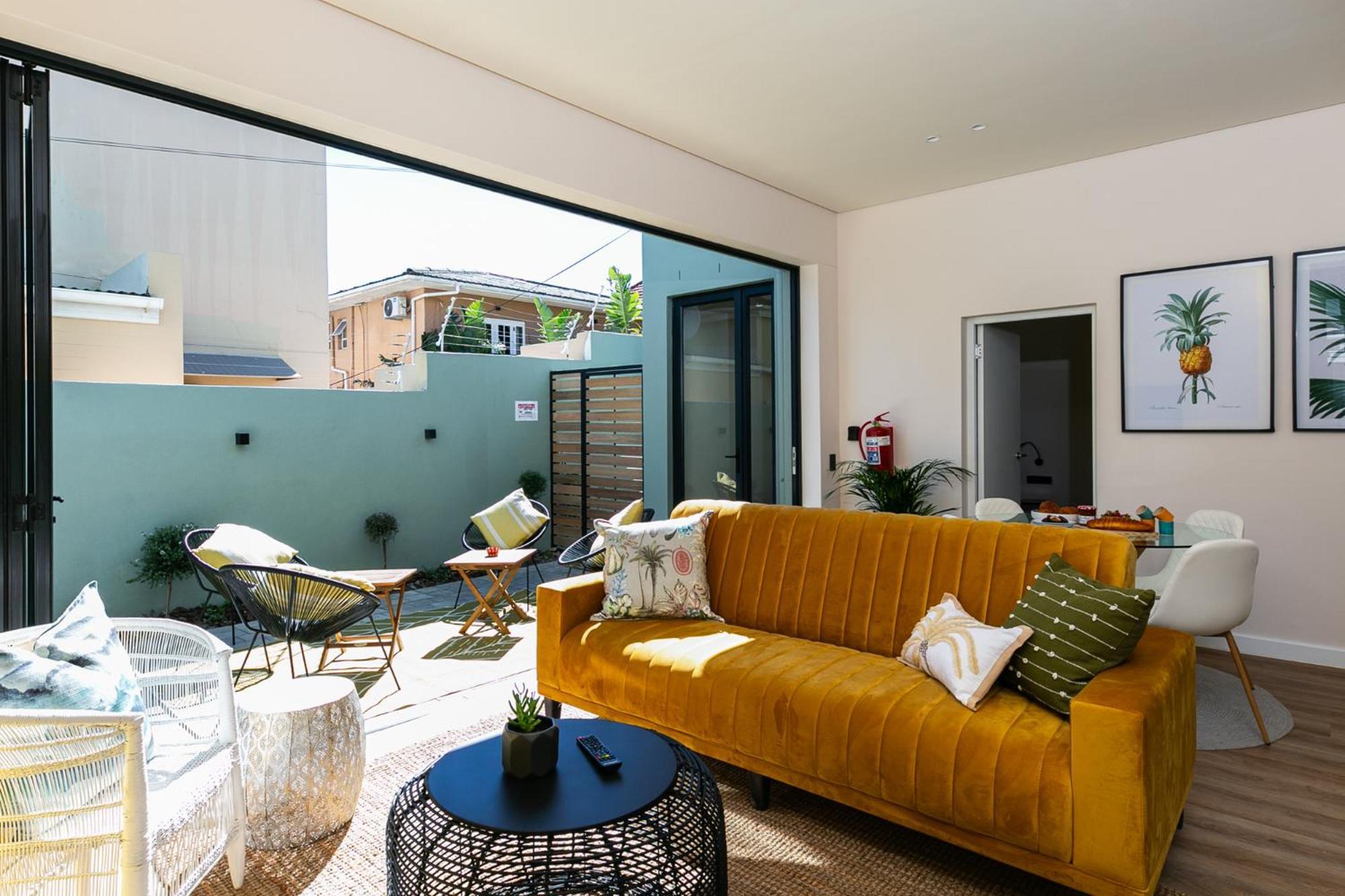 Apartment The Palm Flats Sunlit Serenity 300m From Sea *