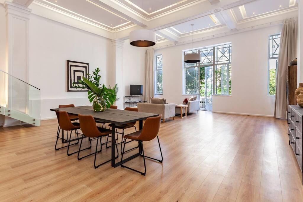 Ultra Luxury 3 Bedroom Address On Adderley *
