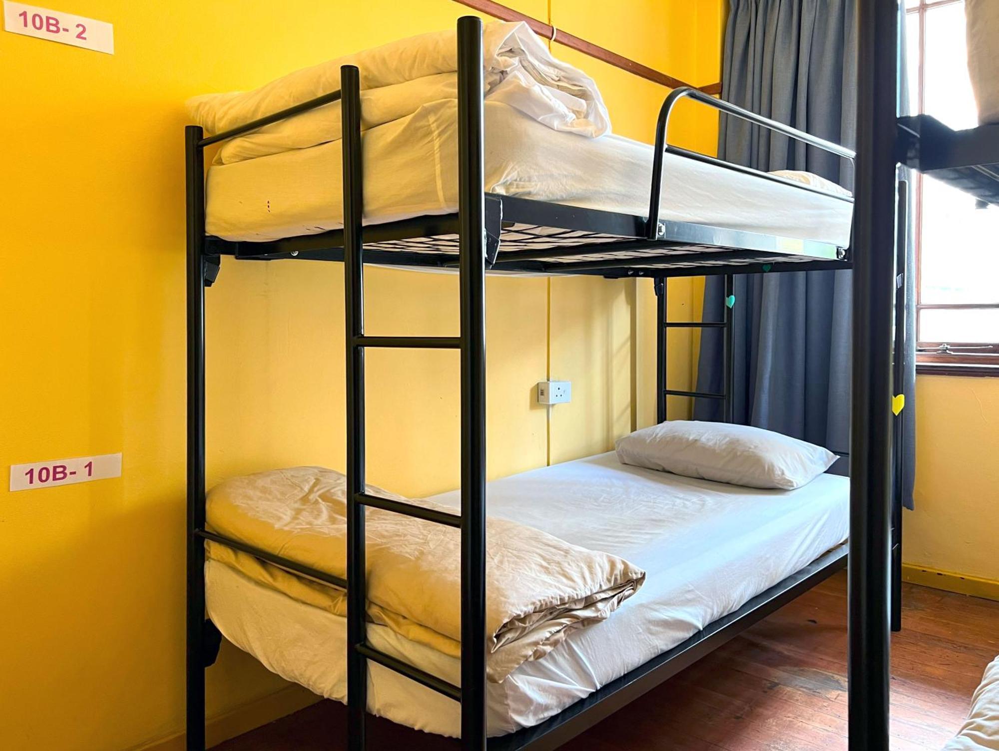 Long Street Backpackers (adults Only) Hostel