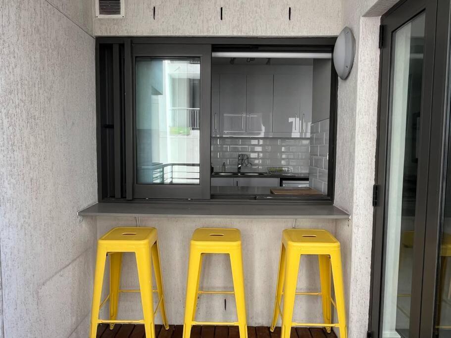 Modern In Observatory Apartment *